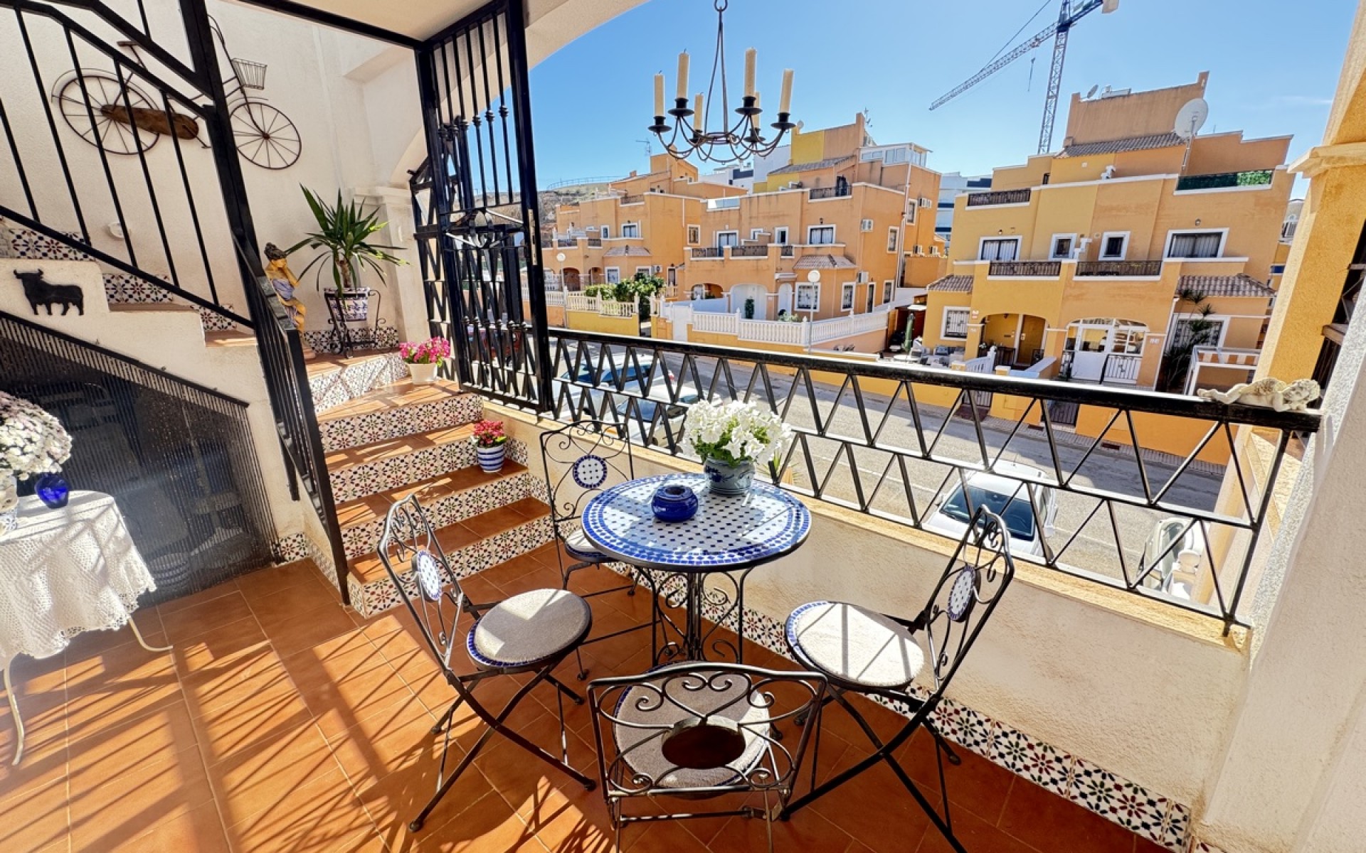 Resale - Apartment - Los Altos