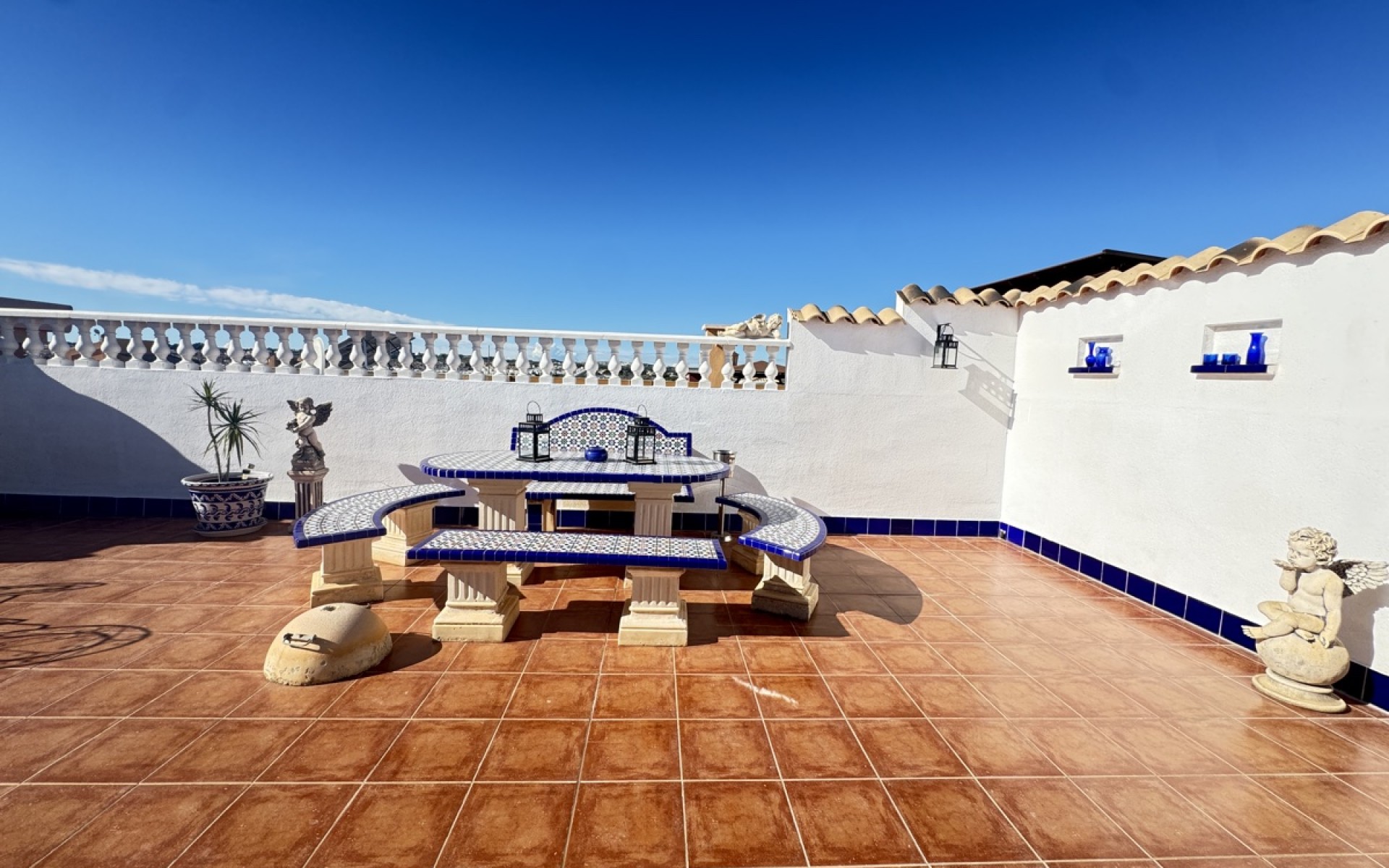 Resale - Apartment - Los Altos