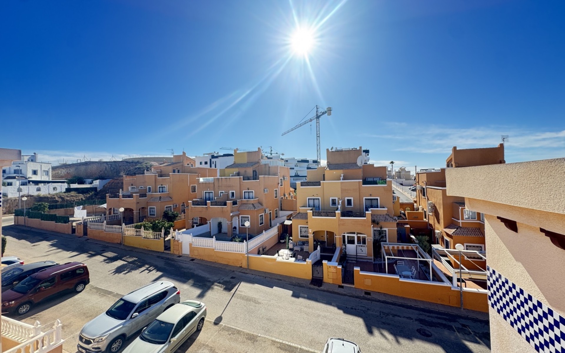 Resale - Apartment - Los Altos