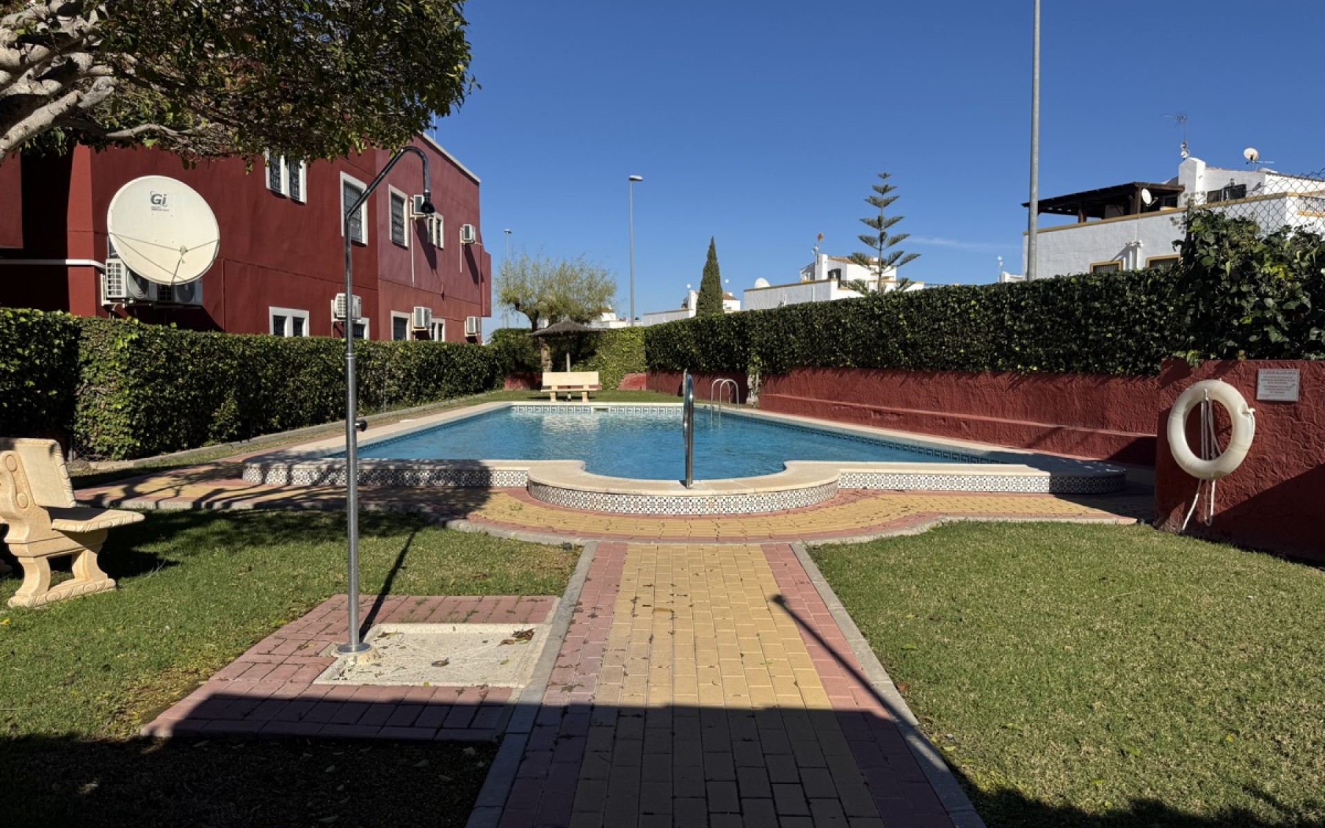 Resale - Apartment - Los Altos