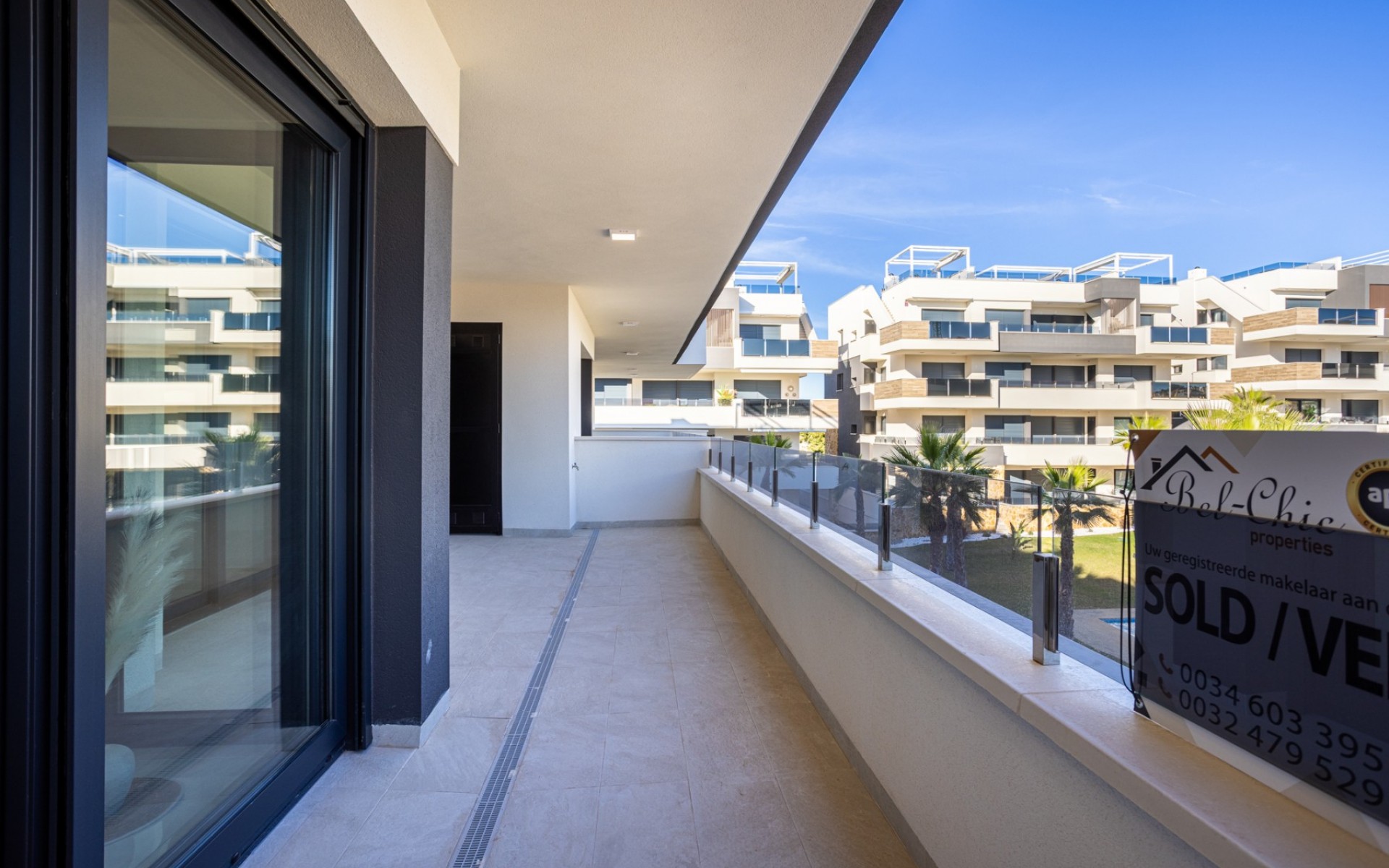 Resale - Apartment - Los Altos