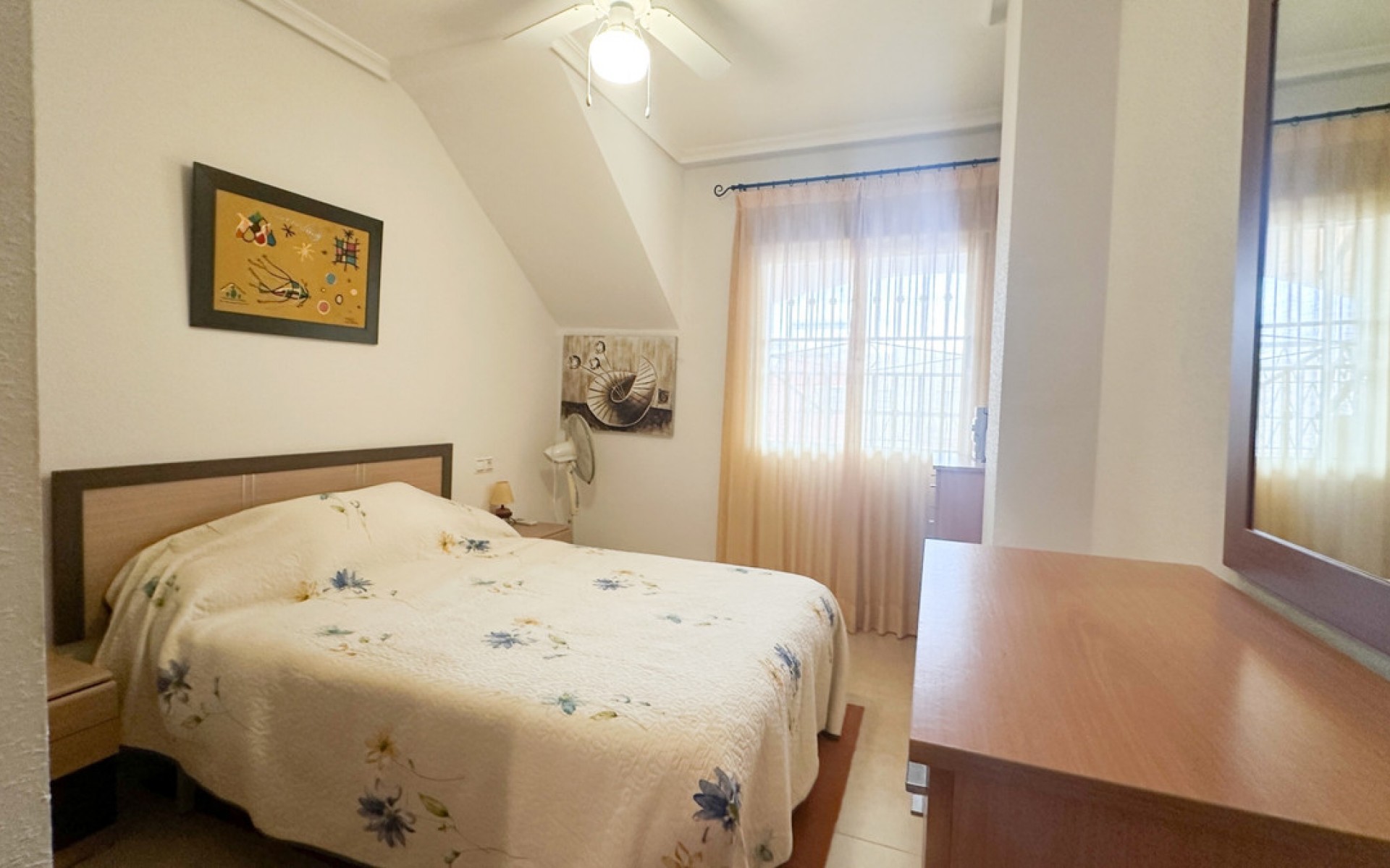 Resale - Apartment - Los Altos