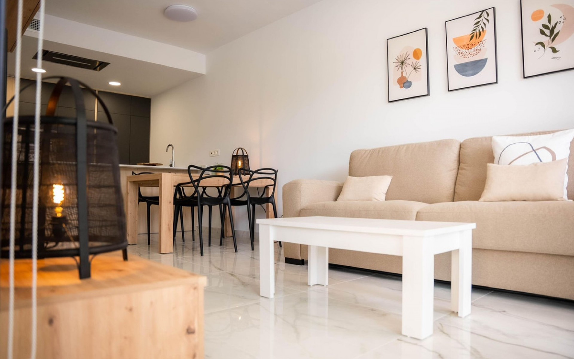 Resale - Apartment - Los Altos