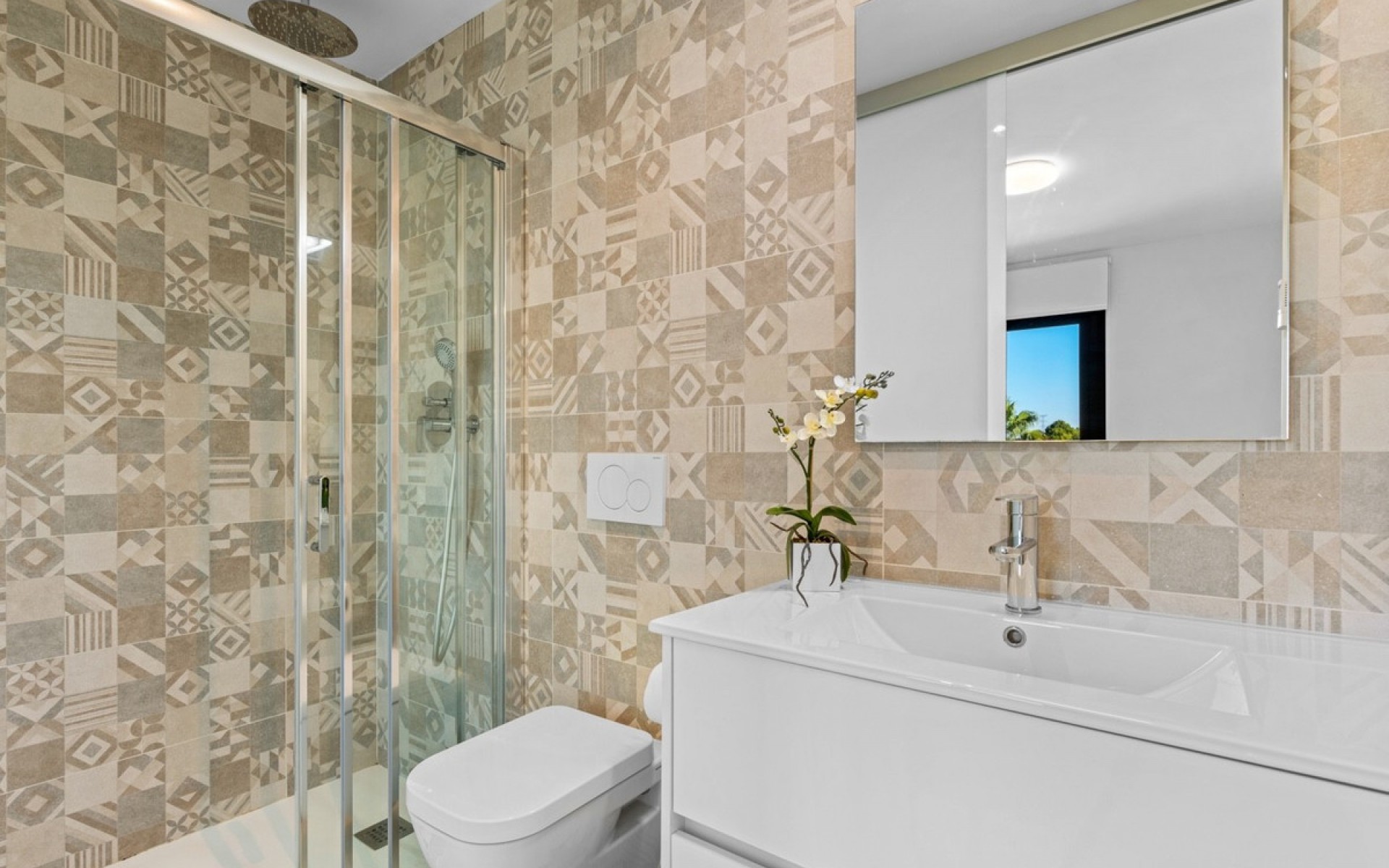 Resale - Apartment - Los Altos