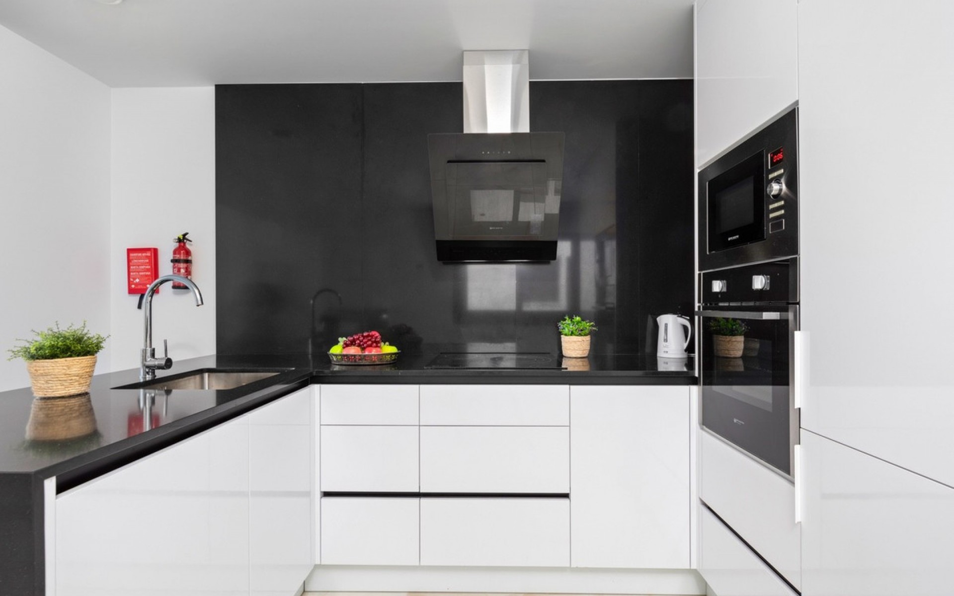 Resale - Apartment - Los Altos