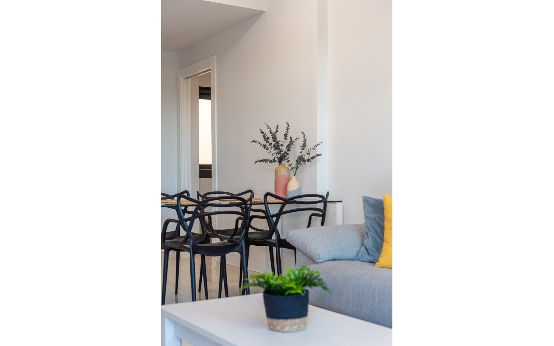 Resale - Apartment - Los Altos