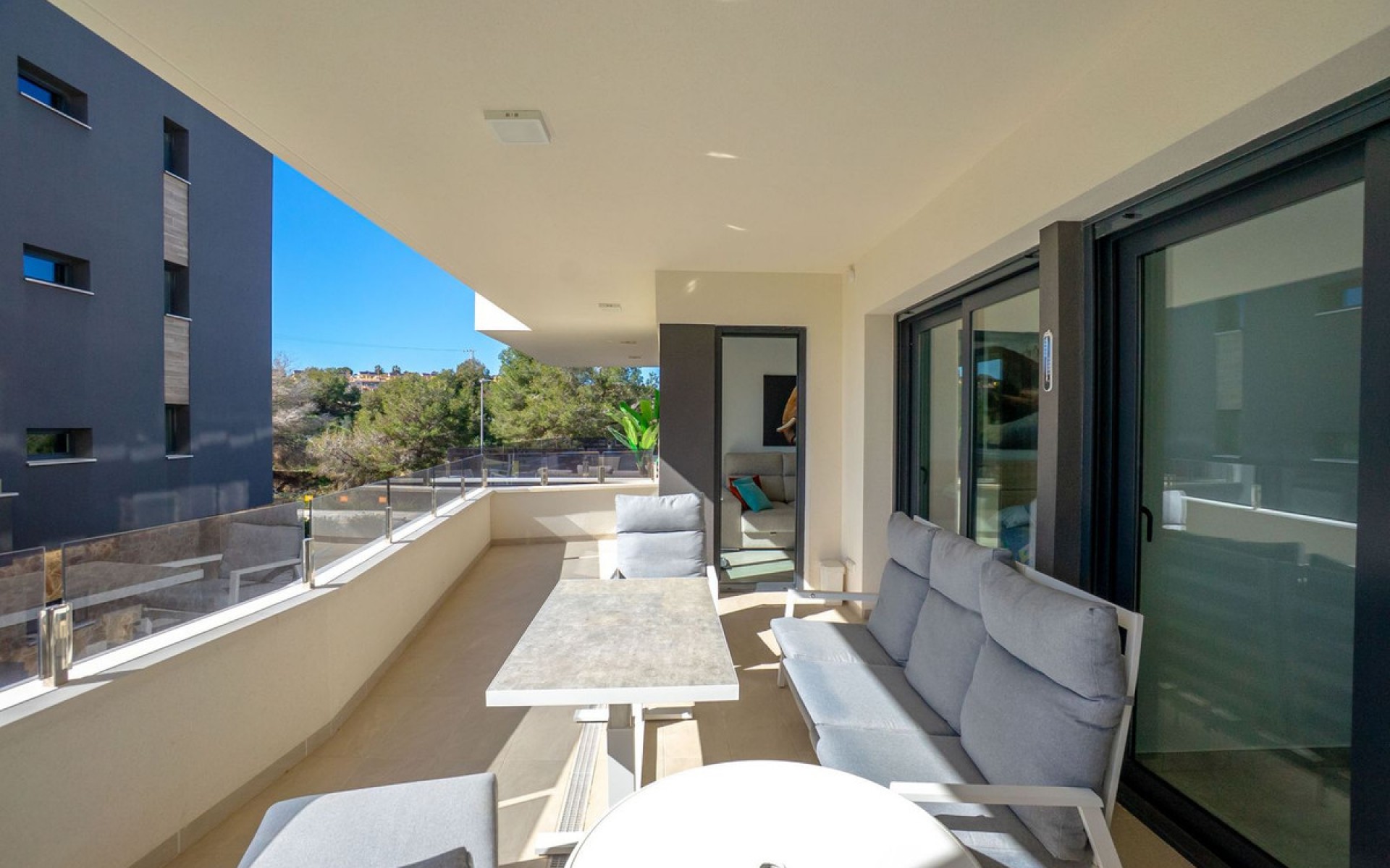 Resale - Apartment - Los Altos