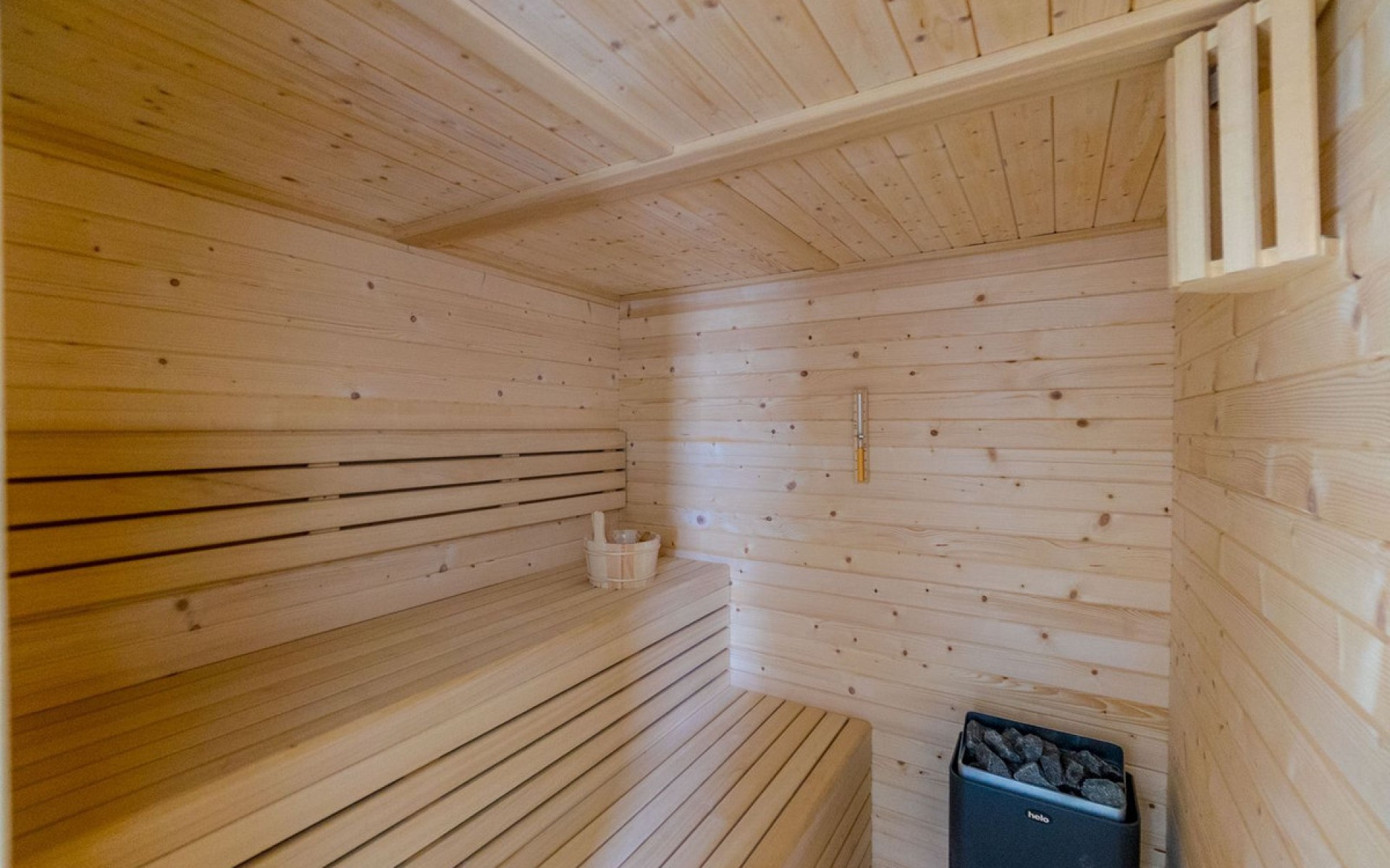 Resale - Apartment - Los Altos