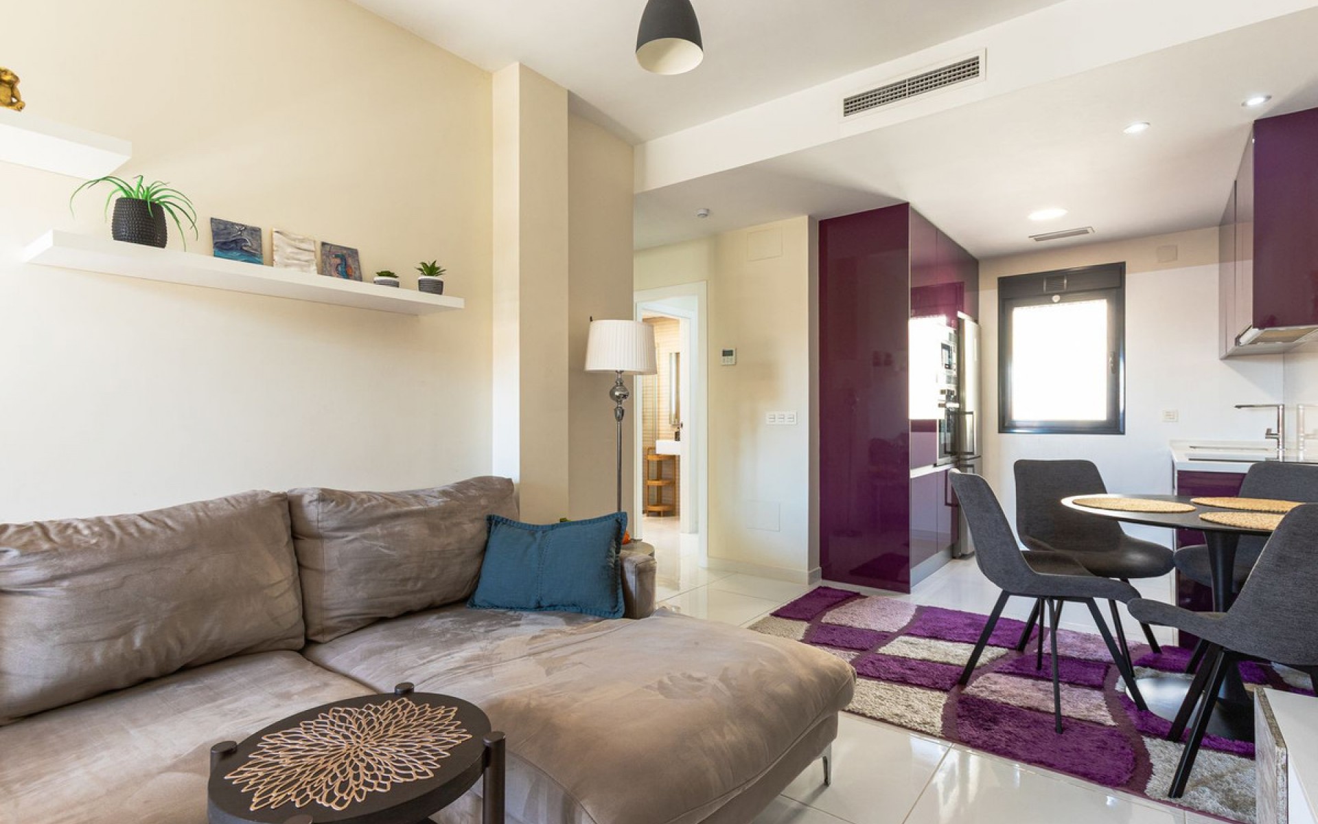 Resale - Apartment - Los Altos