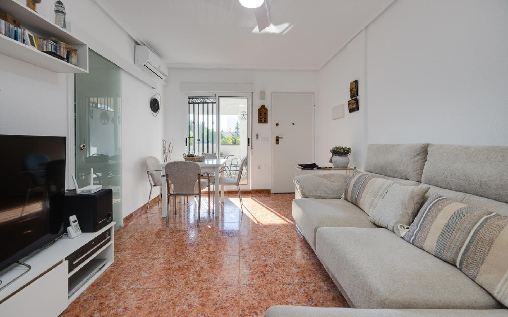 Resale - Apartment - Los Altos