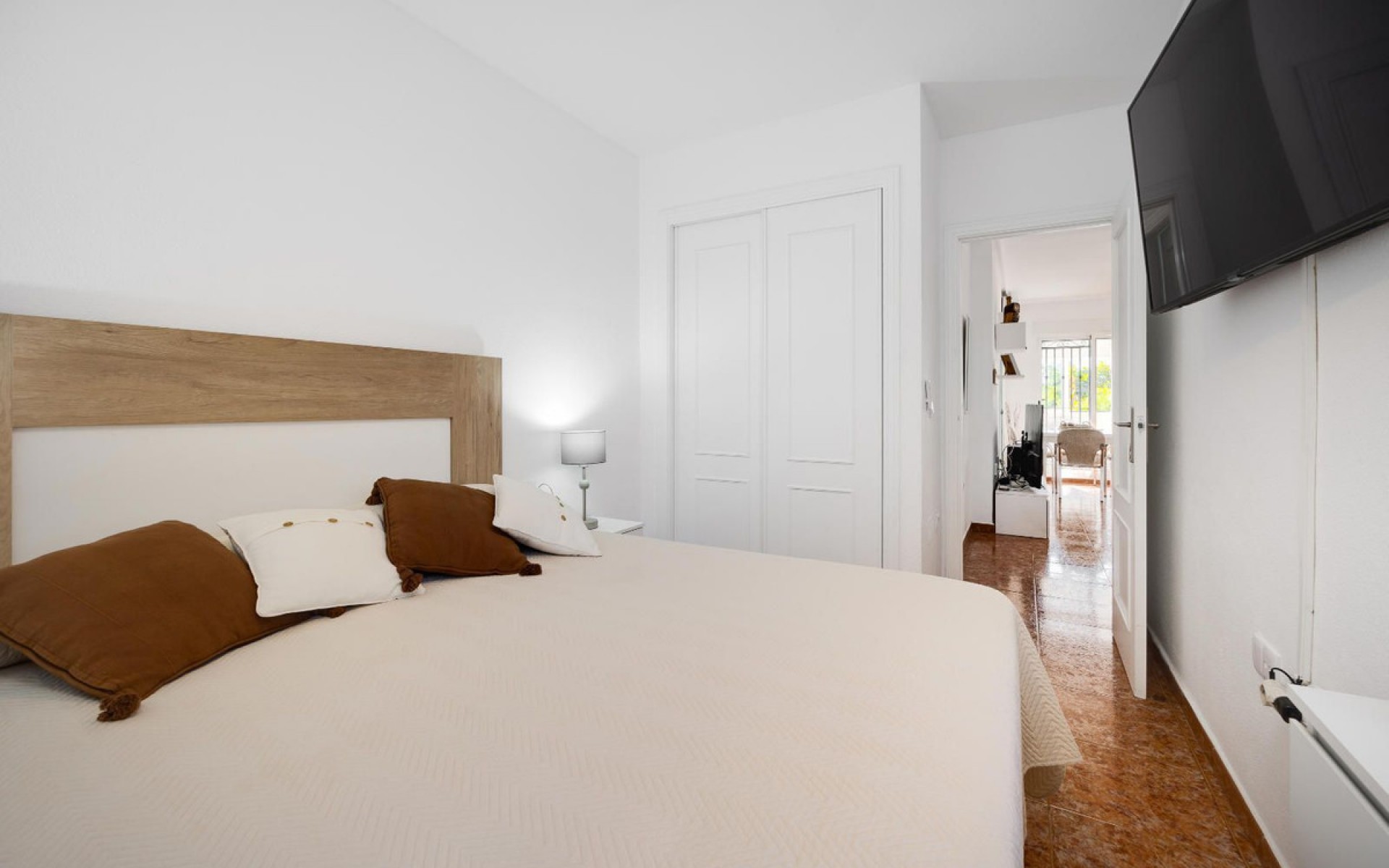 Resale - Apartment - Los Altos