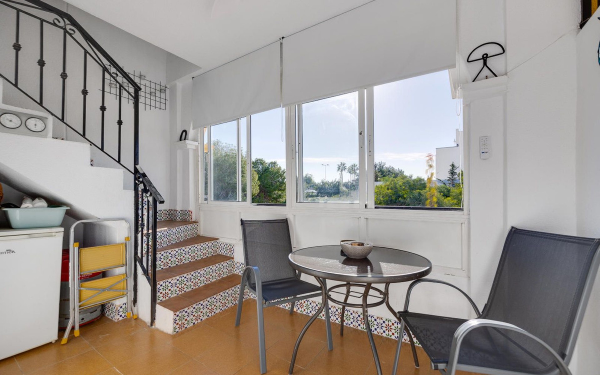 Resale - Apartment - Los Altos