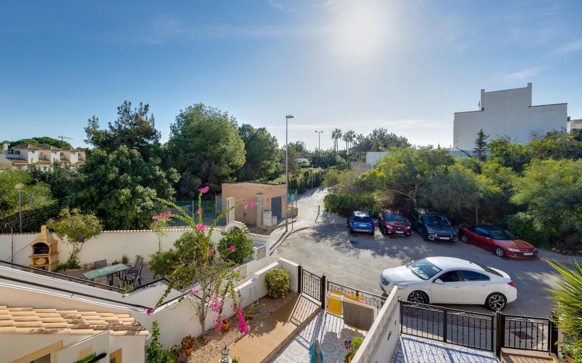 Resale - Apartment - Los Altos