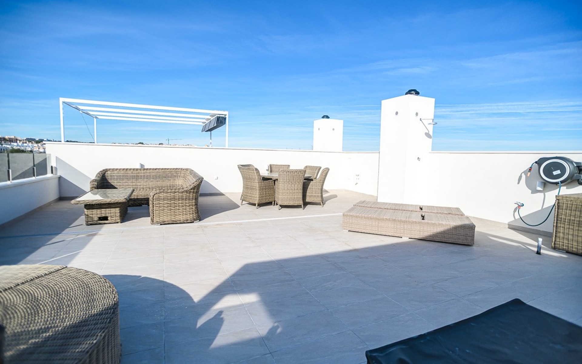 Resale - Apartment - Los Altos