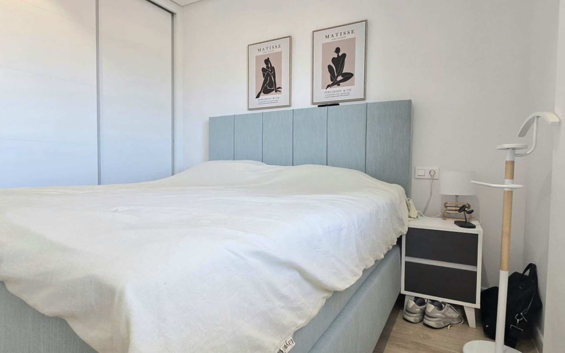Resale - Apartment - Los Altos