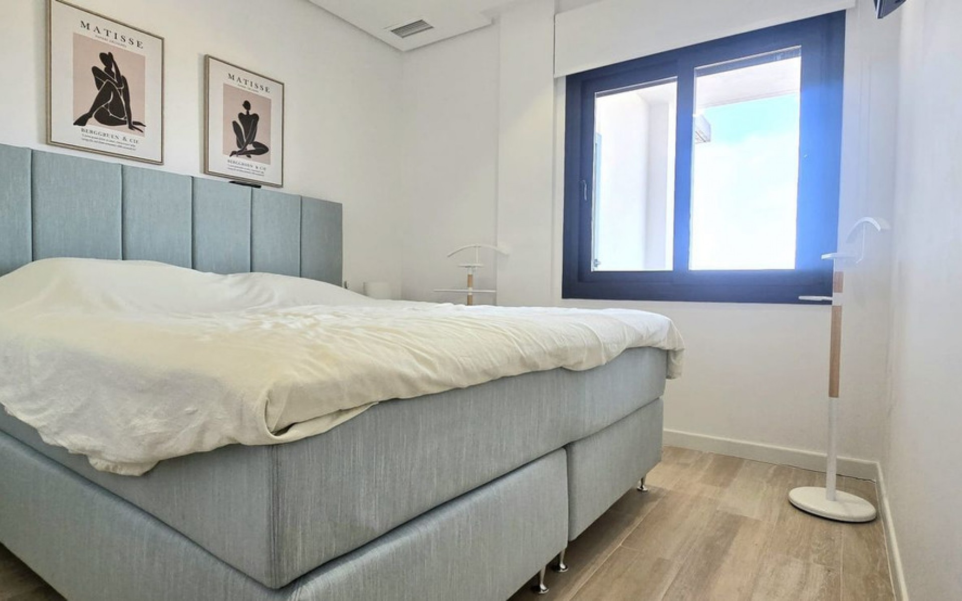 Resale - Apartment - Los Altos
