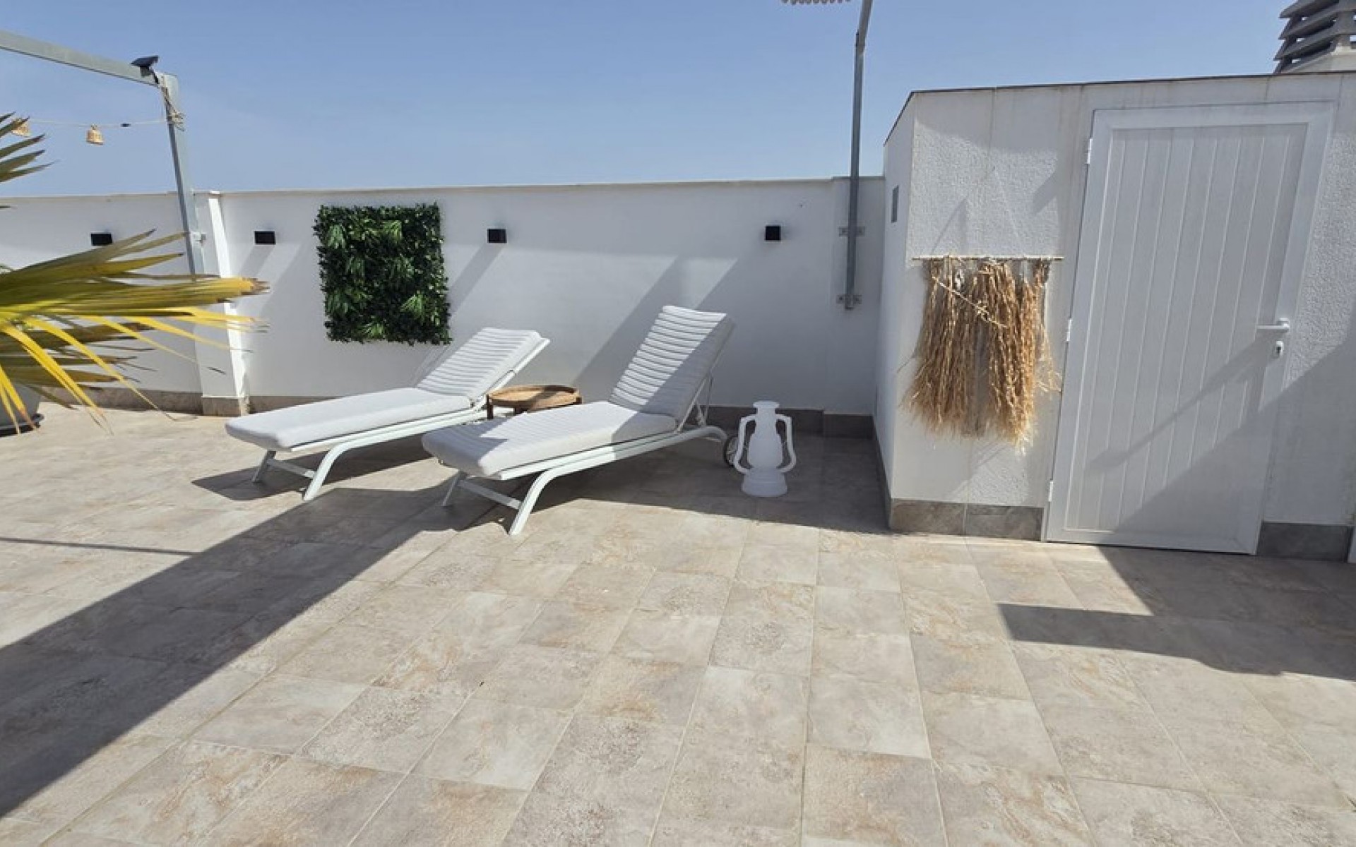 Resale - Apartment - Los Altos