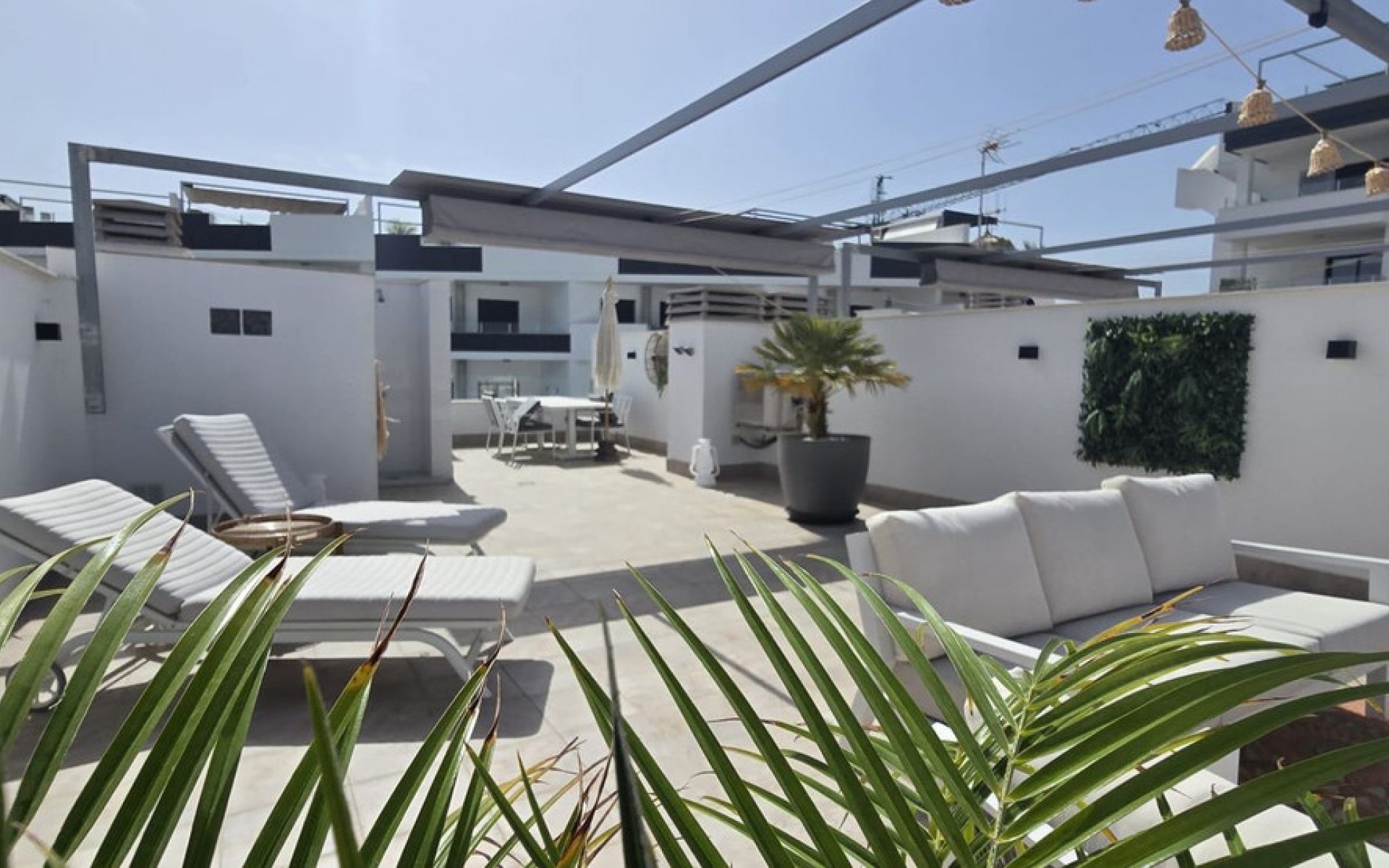 Resale - Apartment - Los Altos