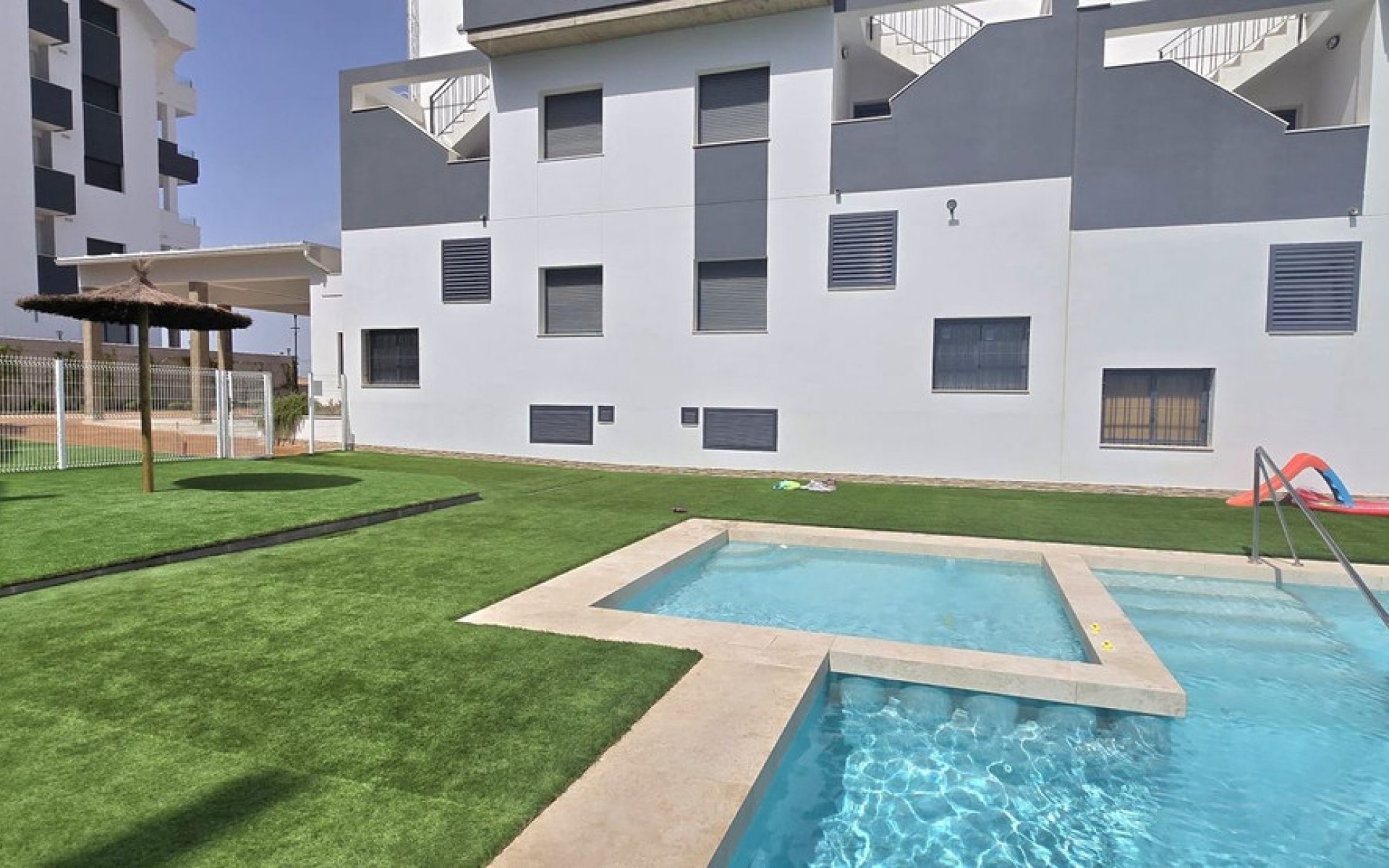 Resale - Apartment - Los Altos