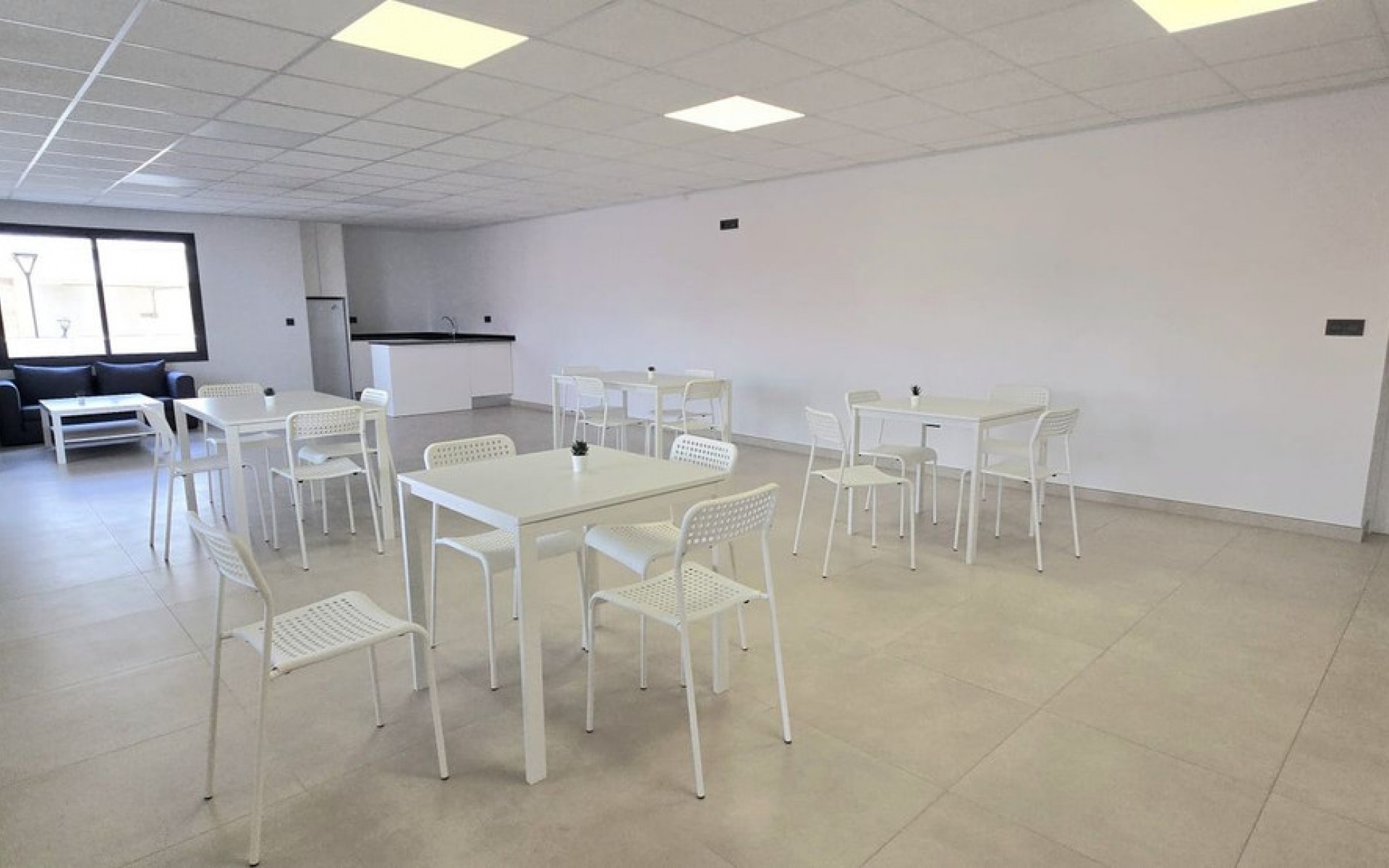 Resale - Apartment - Los Altos