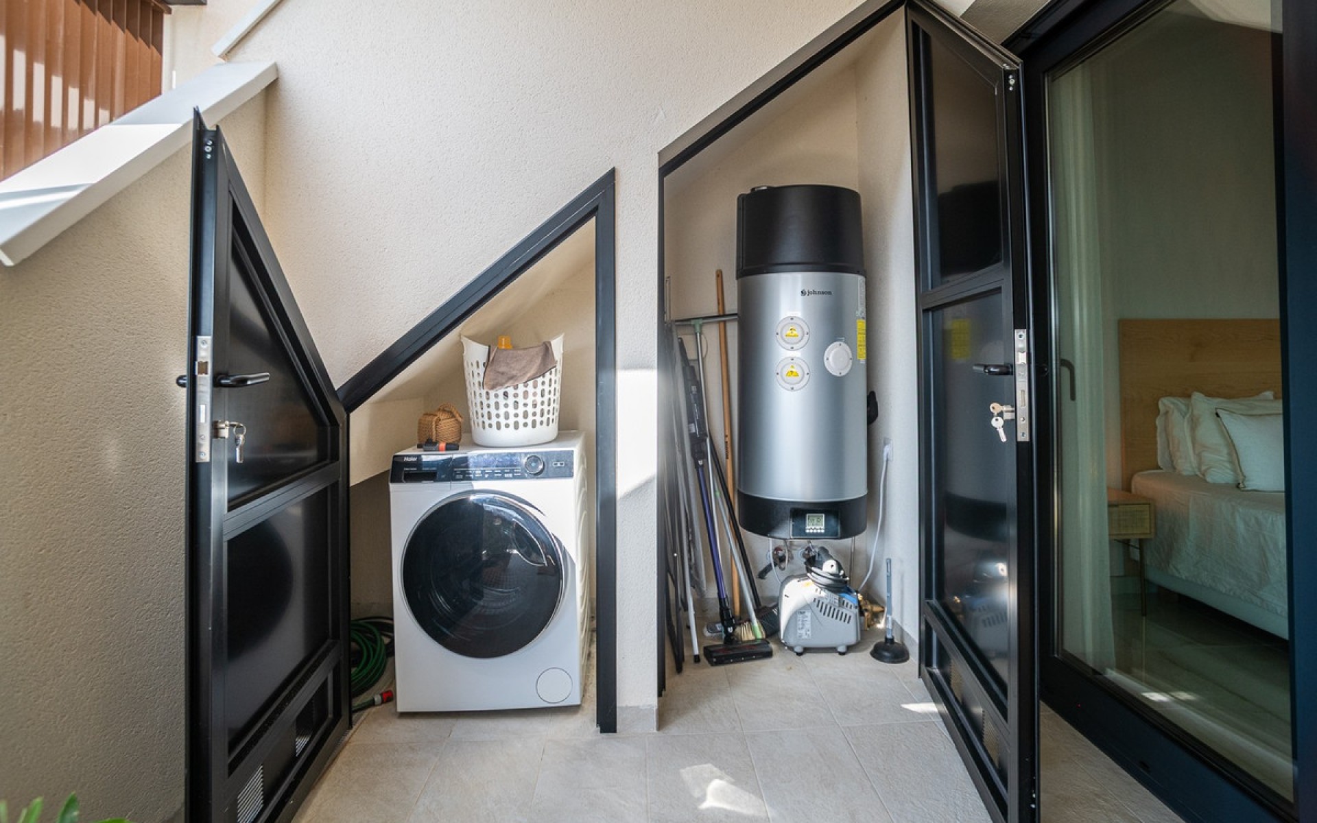 Resale - Apartment - Los Altos