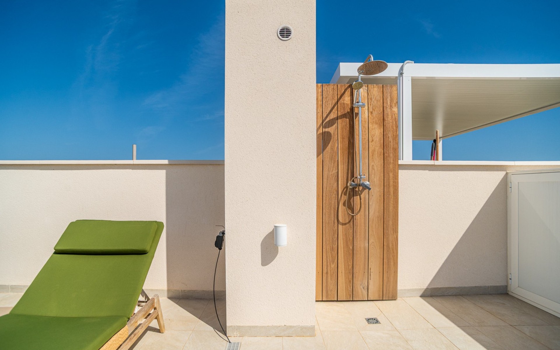 Resale - Apartment - Los Altos