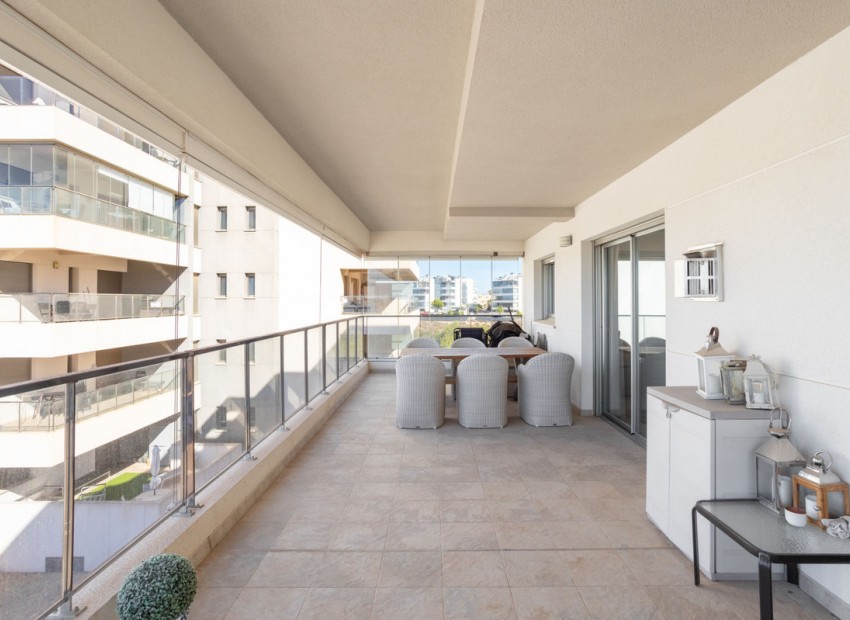 Resale - Apartment - Los Dolses