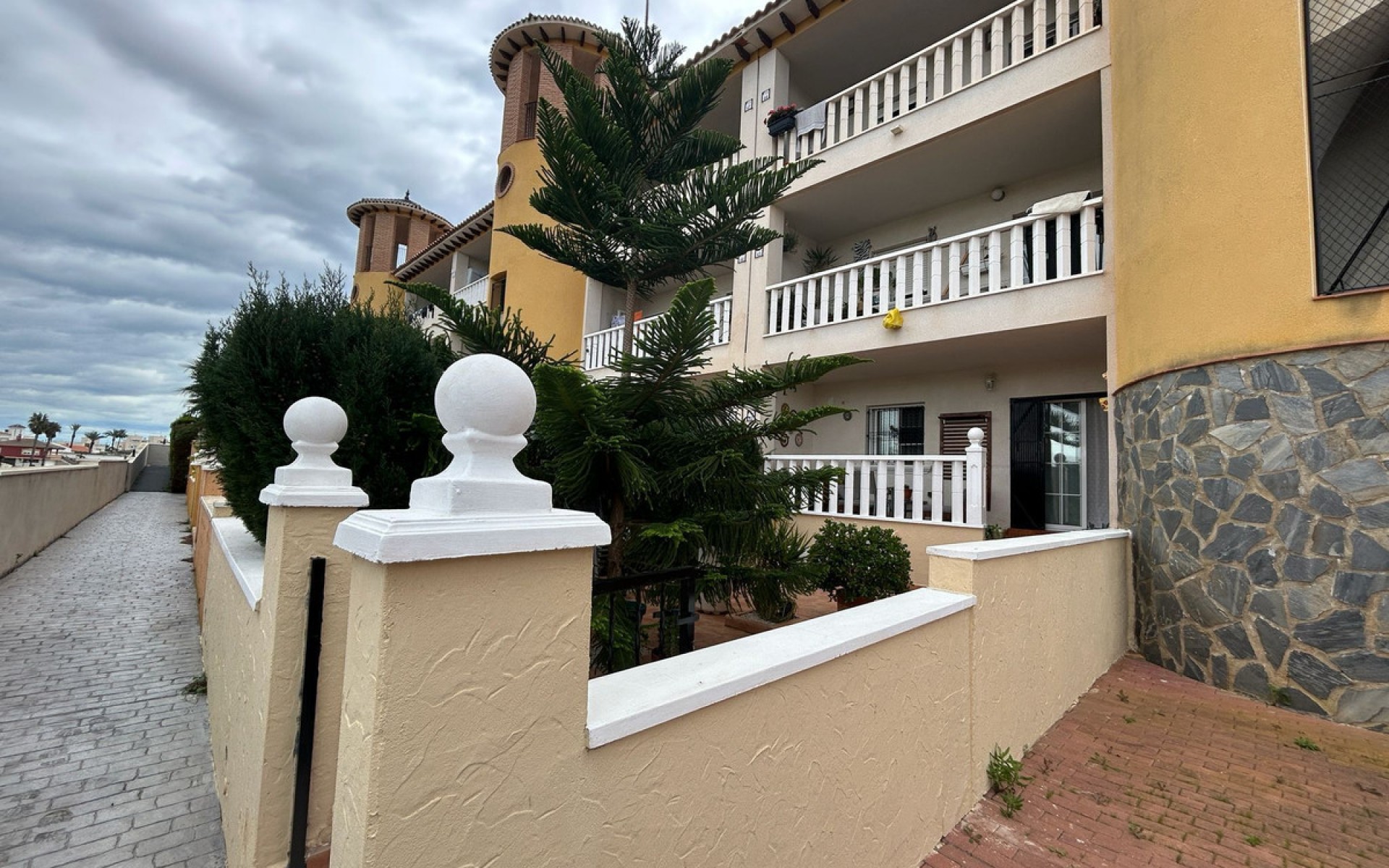 Resale - Apartment - Los Dolses