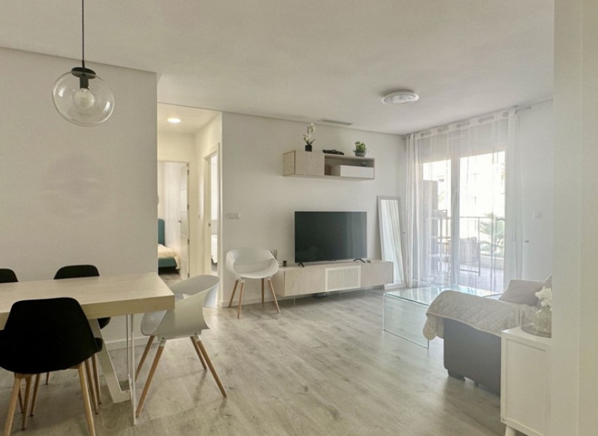 Resale - Apartment - Los Dolses