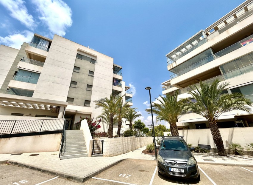 Resale - Apartment - Los Dolses