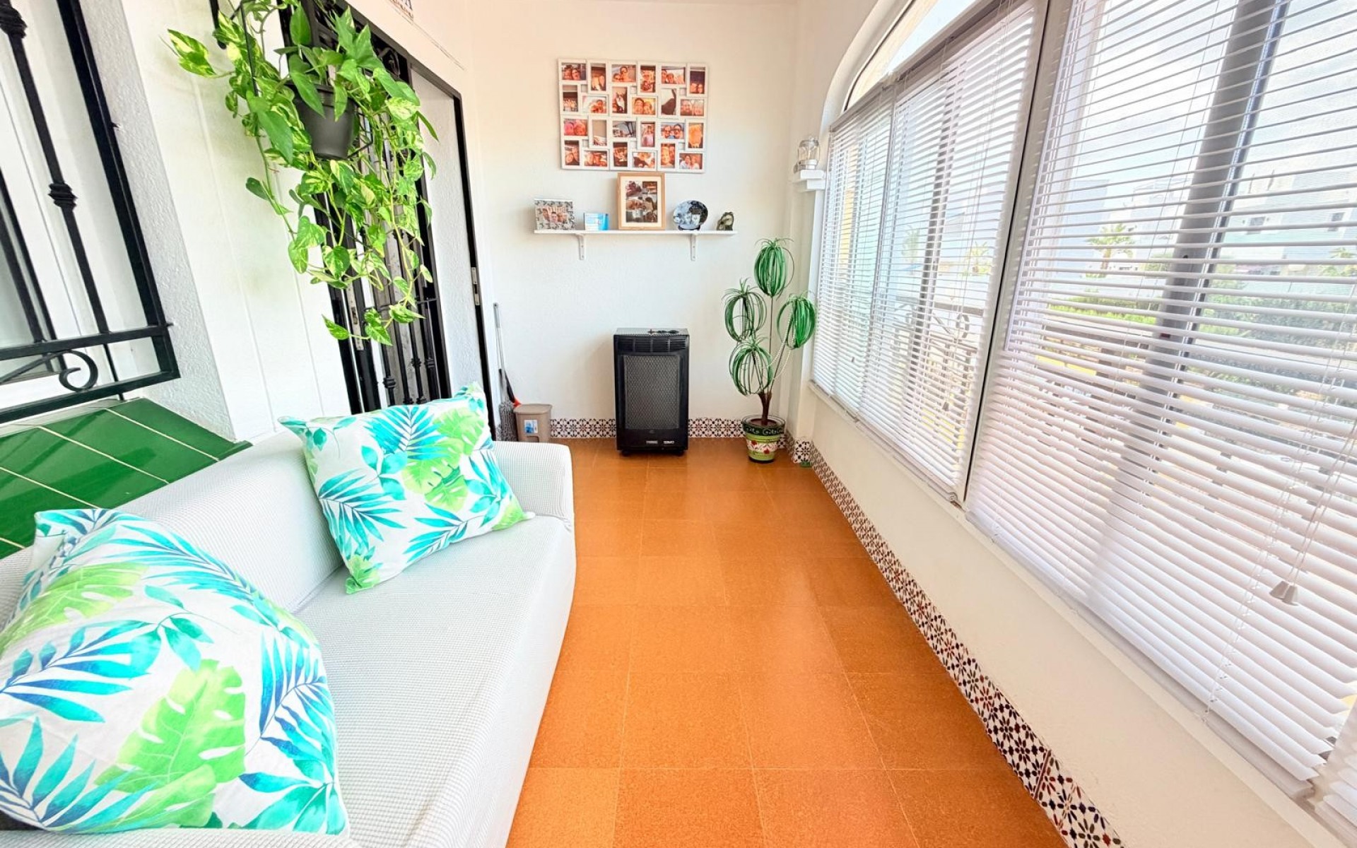 Resale - Apartment - Los Montesinos - La Herada