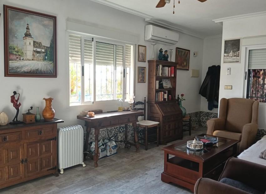 Resale - Apartment - Los Montesinos - Los Montesinos Centro