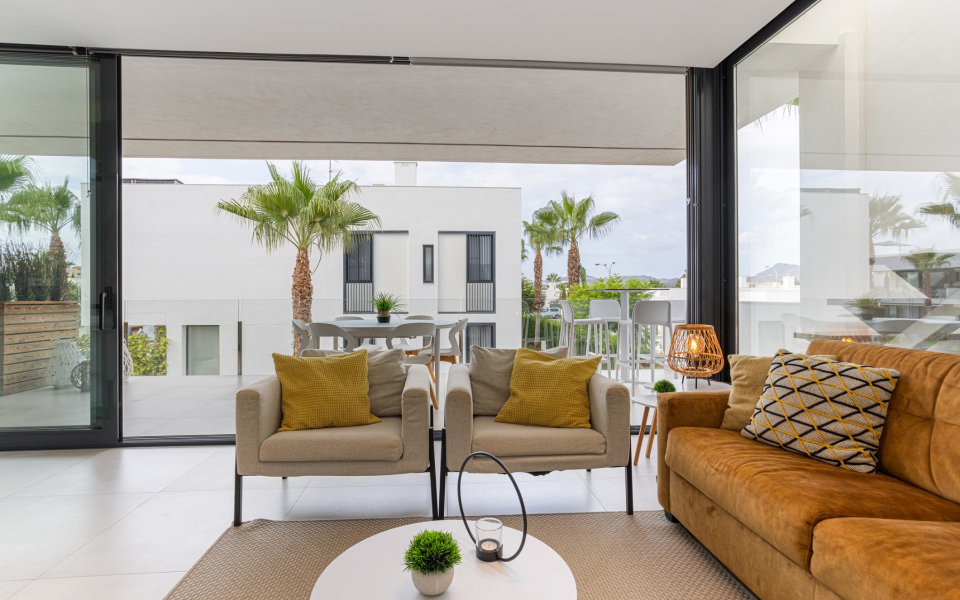 Resale - Apartment - Mar de Cristal