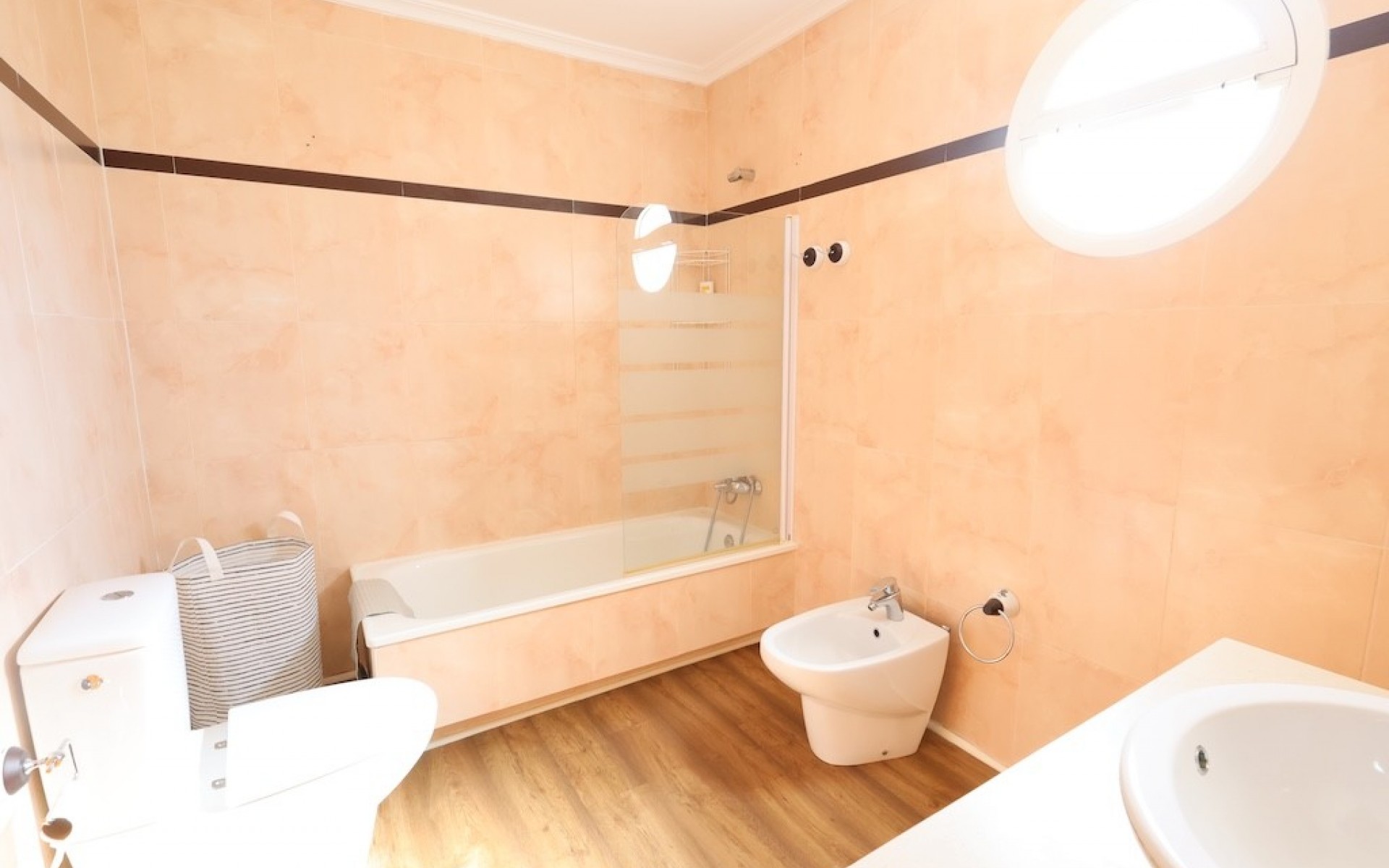 Resale - Apartment - Mil Palmeras