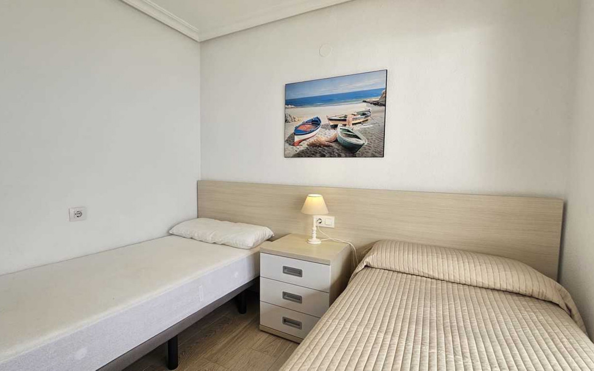 Resale - Apartment - Mil Palmeras