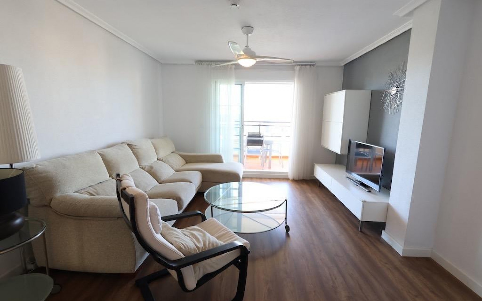 Resale - Apartment - Mil Palmeras