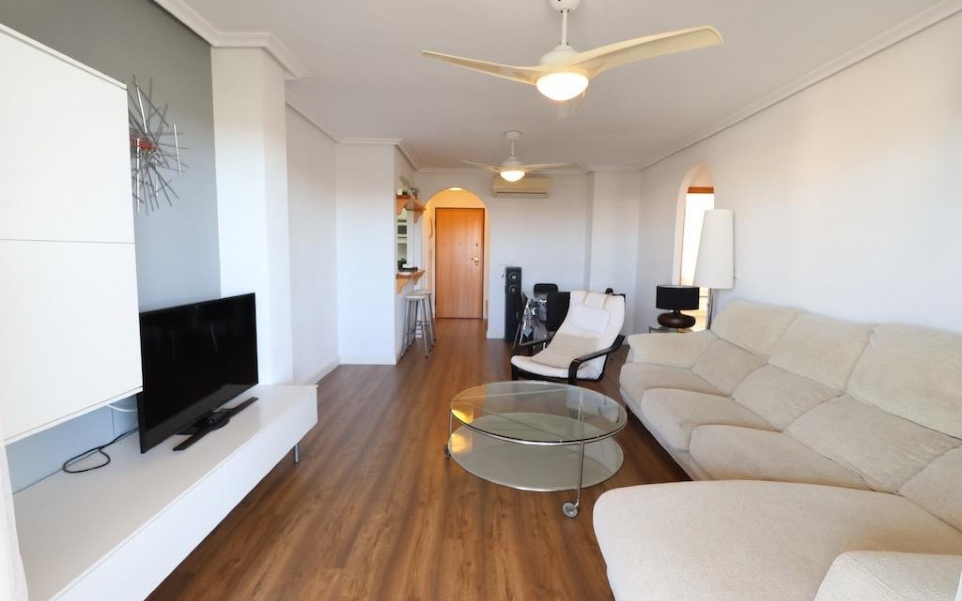 Resale - Apartment - Mil Palmeras