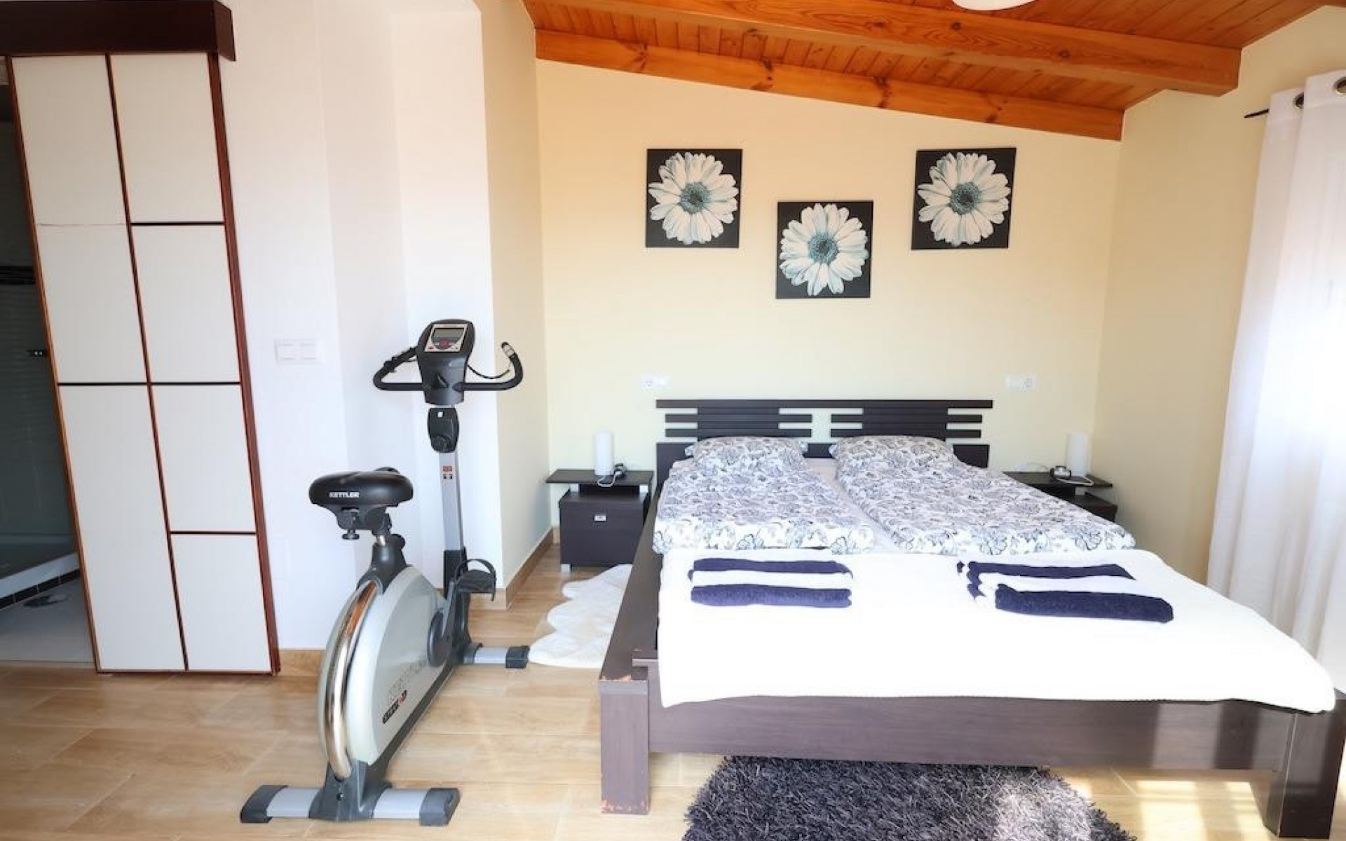 Resale - Apartment - Mil Palmeras