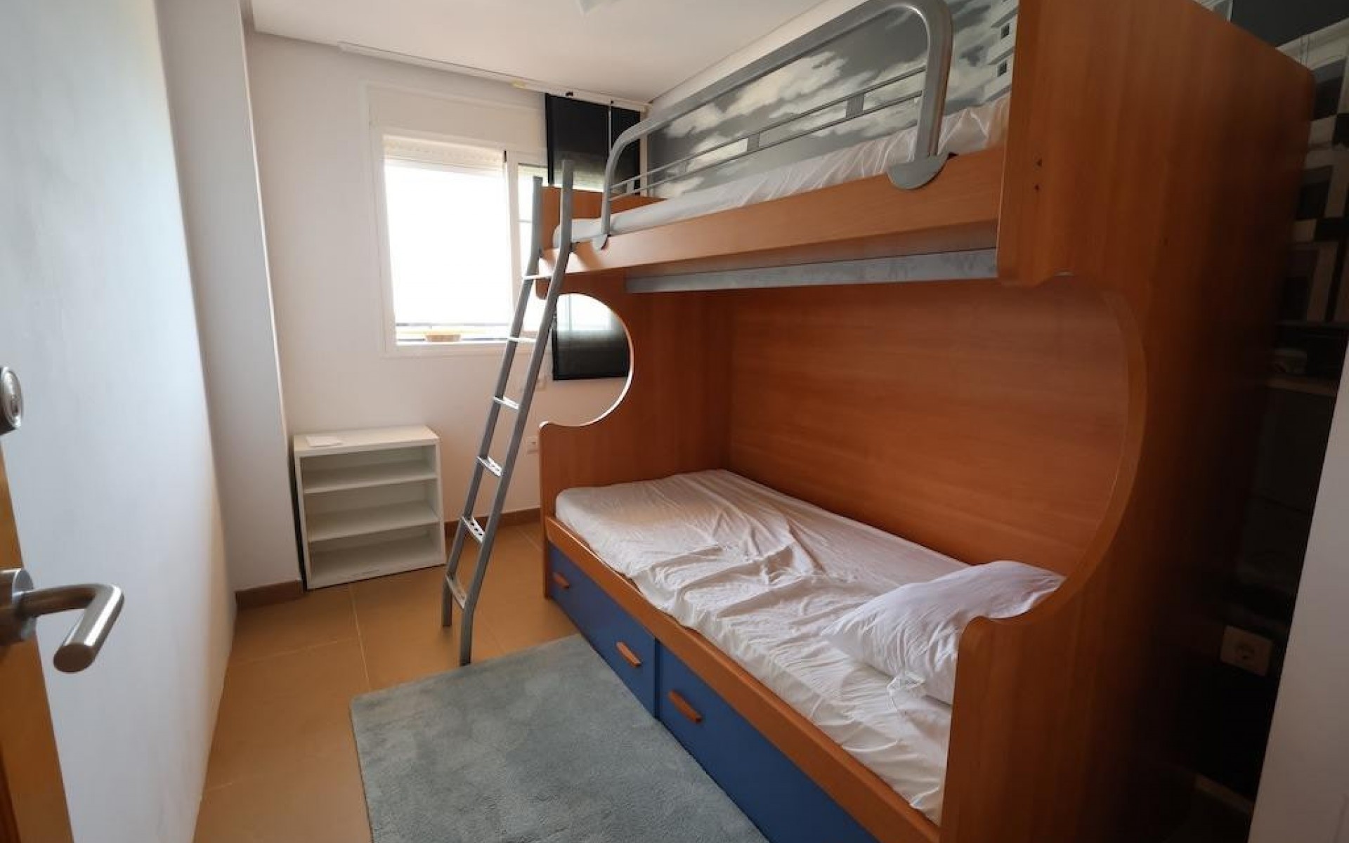 Resale - Apartment - Mil Palmeras