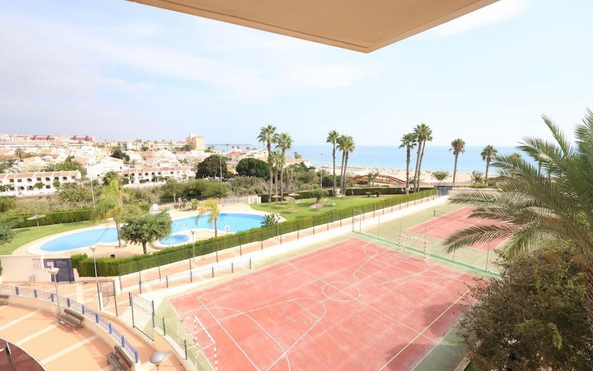 Resale - Apartment - Mil Palmeras