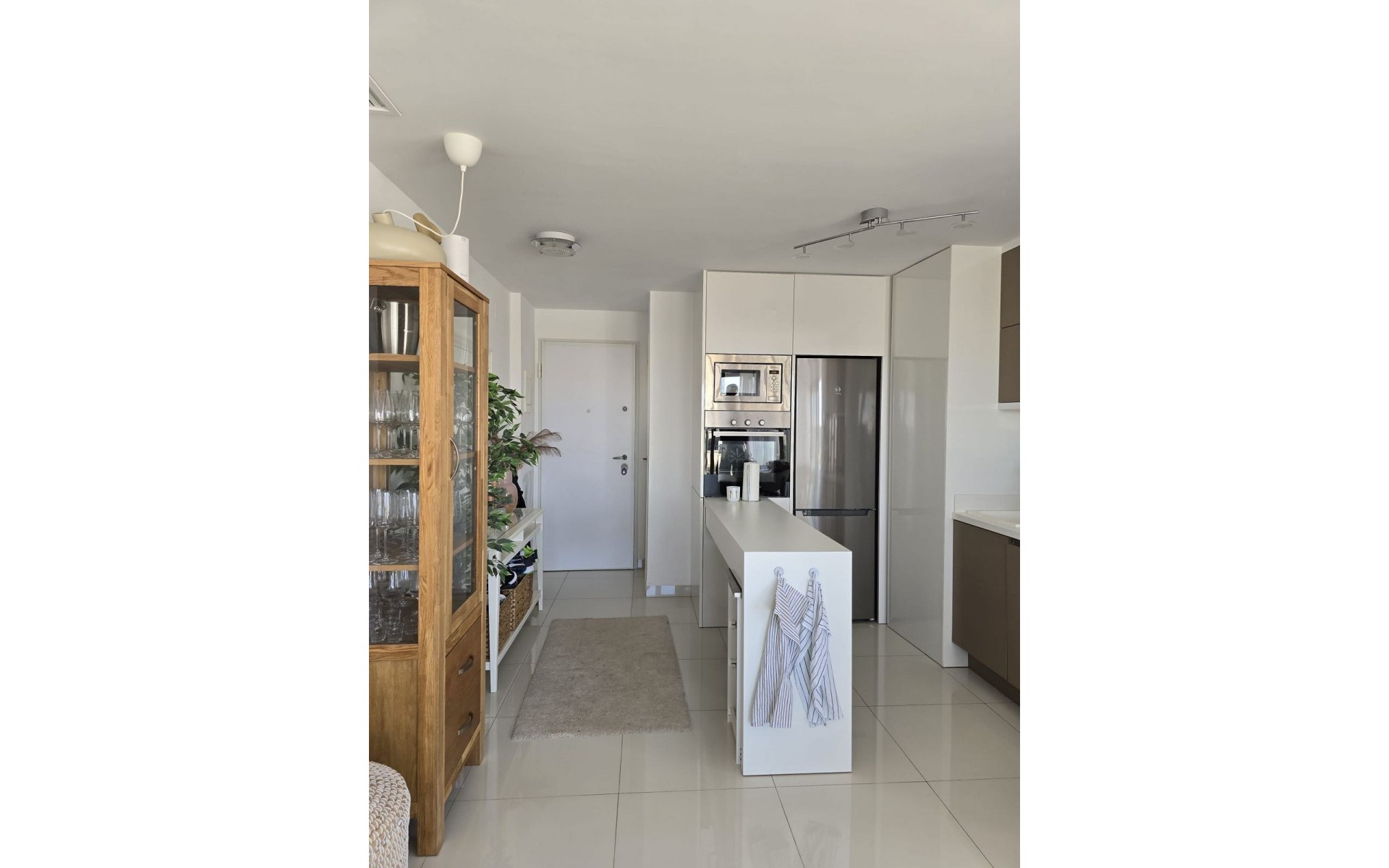 Resale - Apartment - Mil Palmeras