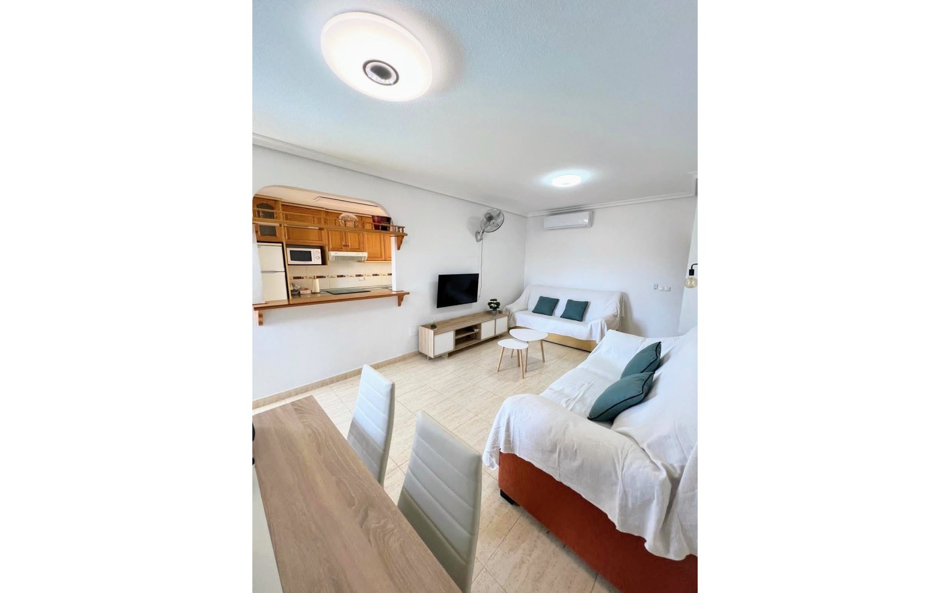 Resale - Apartment - Mil Palmeras