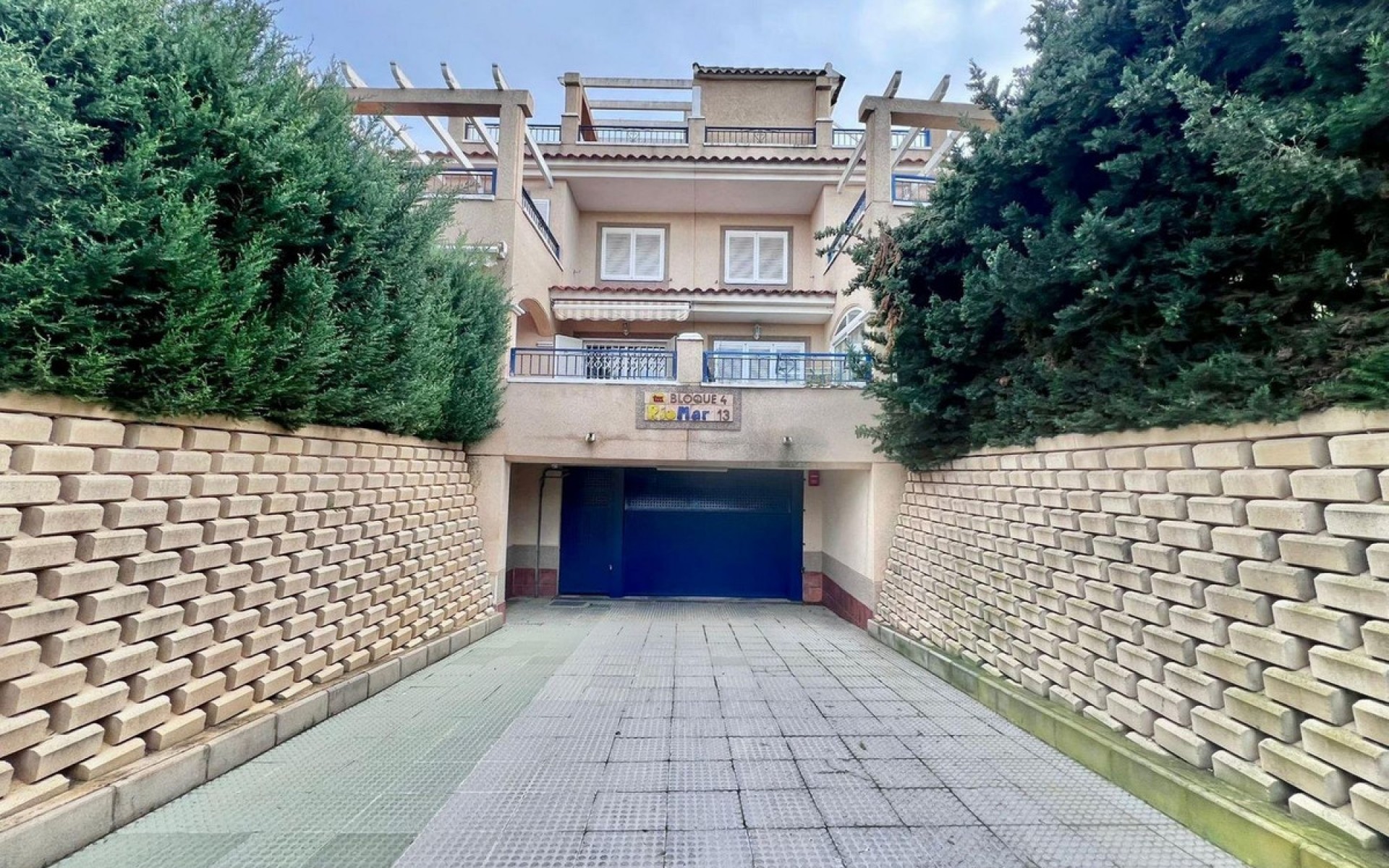 Resale - Apartment - Mil Palmeras