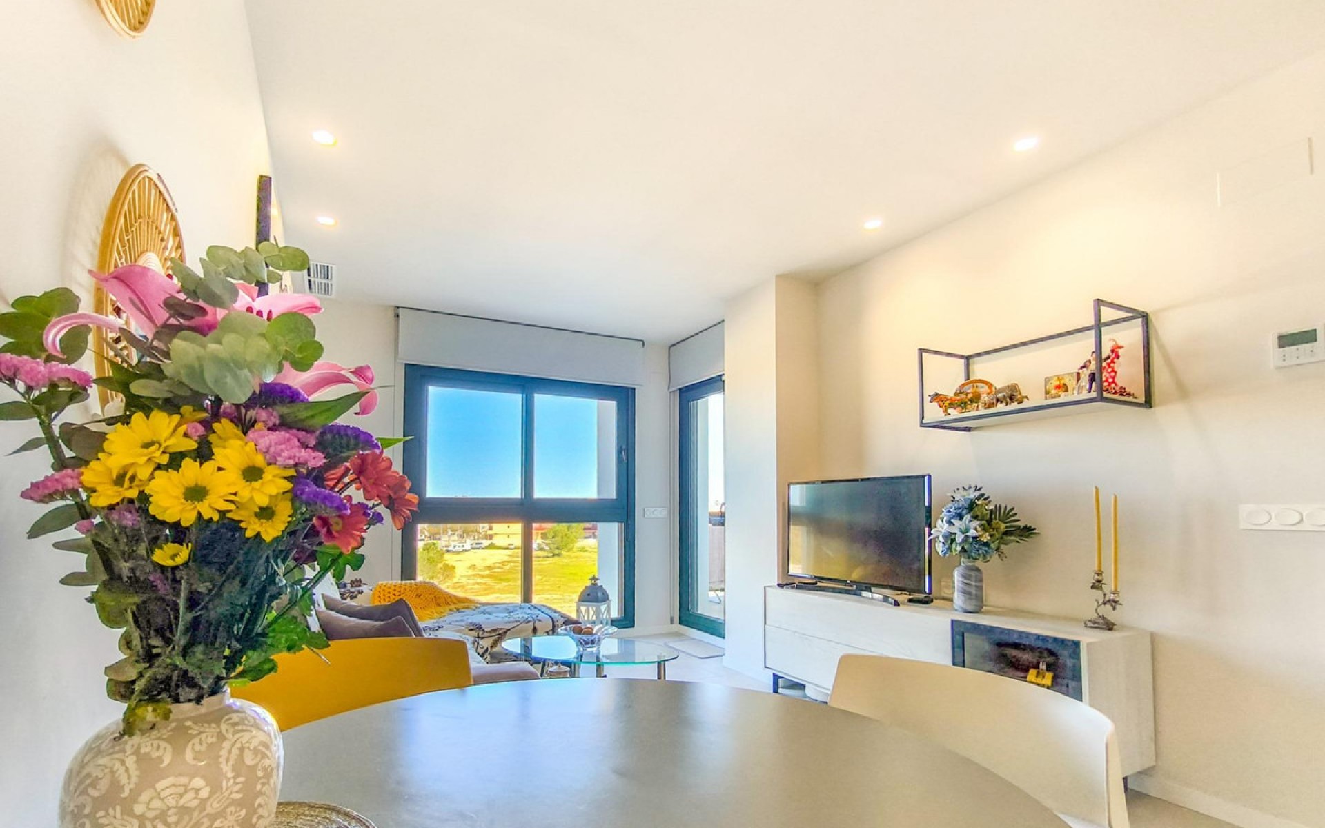 Resale - Apartment - Mil Palmeras