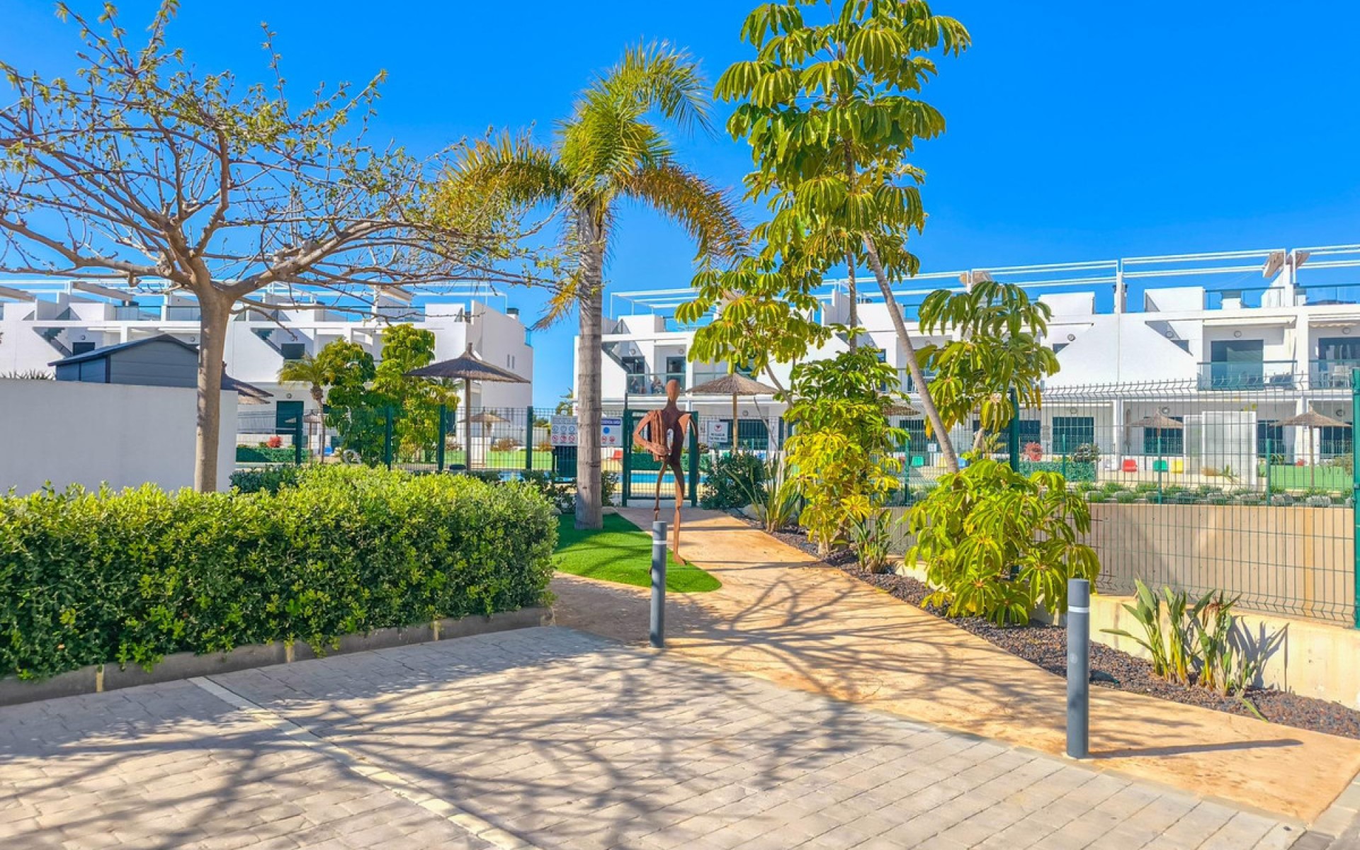 Resale - Apartment - Mil Palmeras