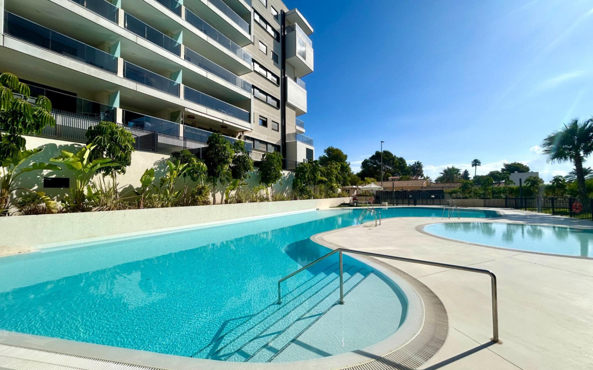 Resale - Apartment - Orihuela - Campoamor