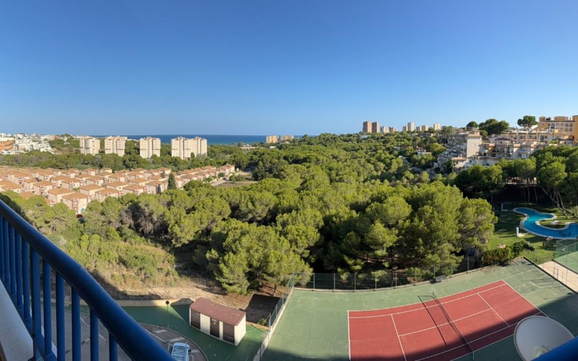 Resale - Apartment - Orihuela Costa - Campoamor