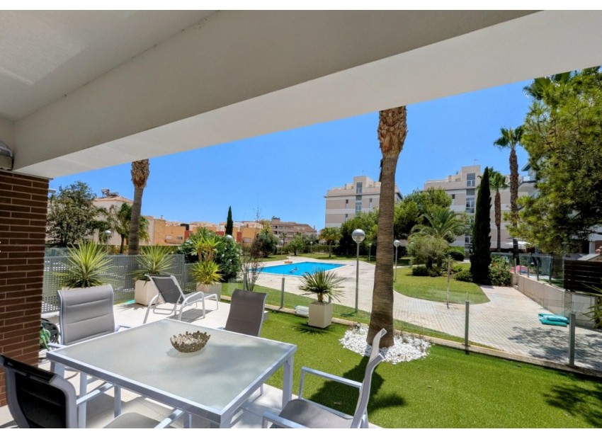 Resale - Apartment - Orihuela Costa - Villamartin