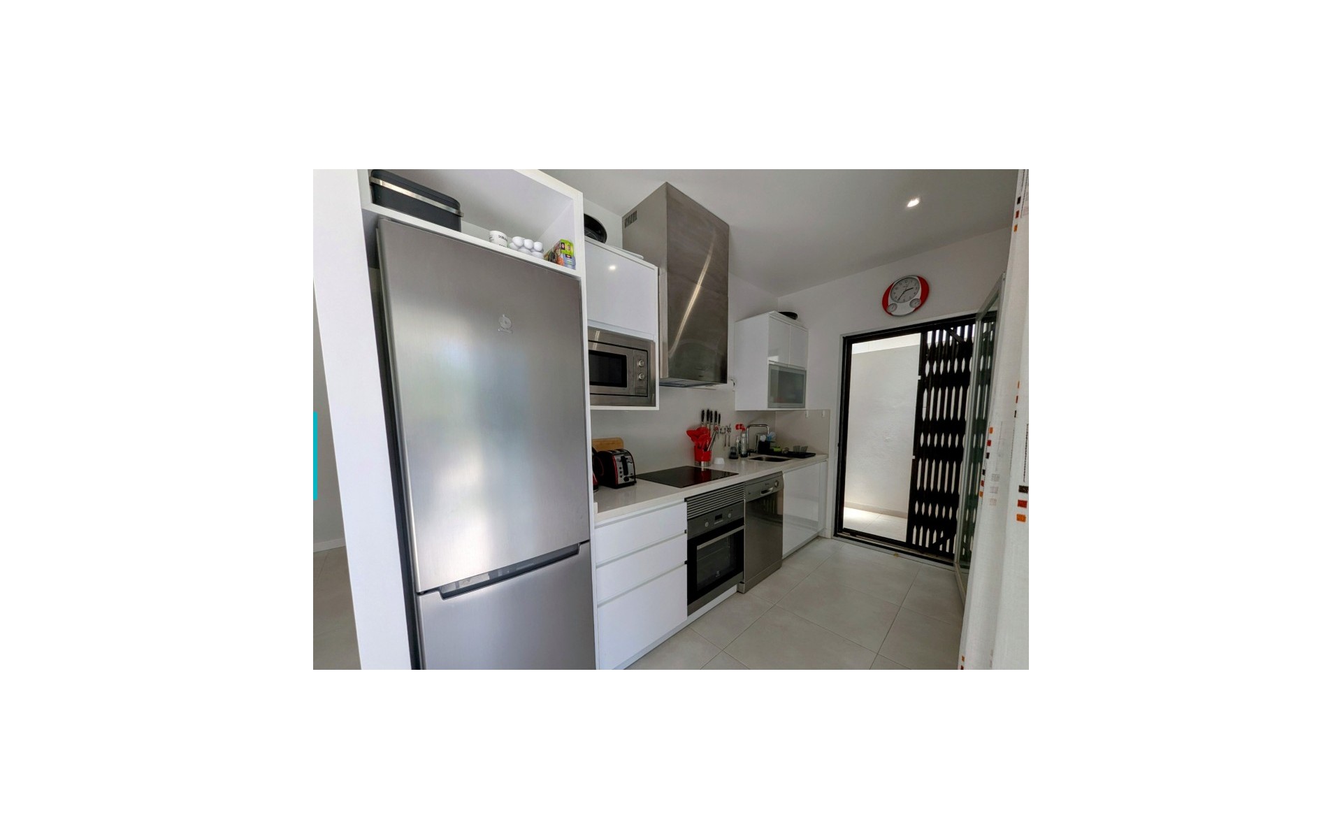 Resale - Apartment - Orihuela Costa - Villamartin