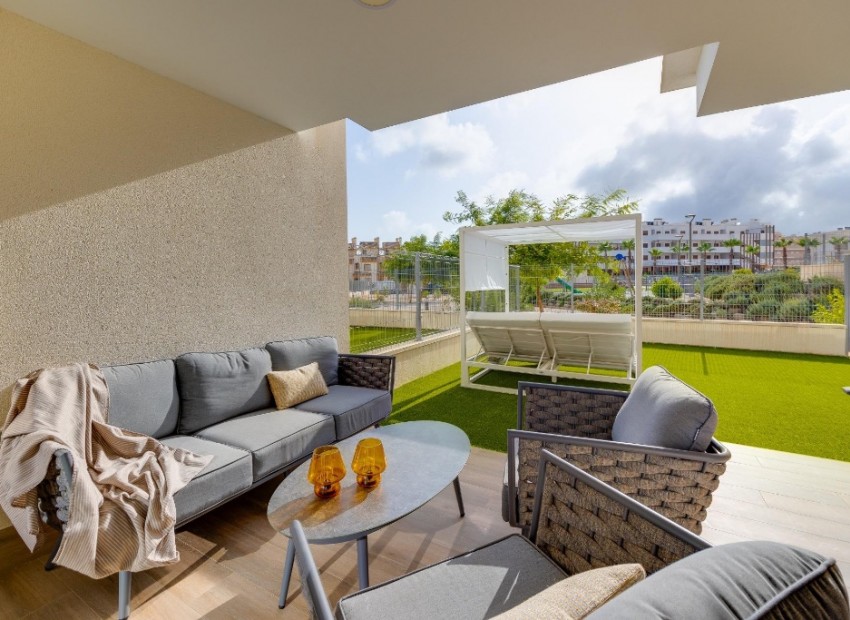 Resale - Apartment - Orihuela Costa - Villamartin